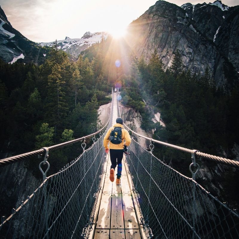 15 Best Places to Travel in October for Fall Colors