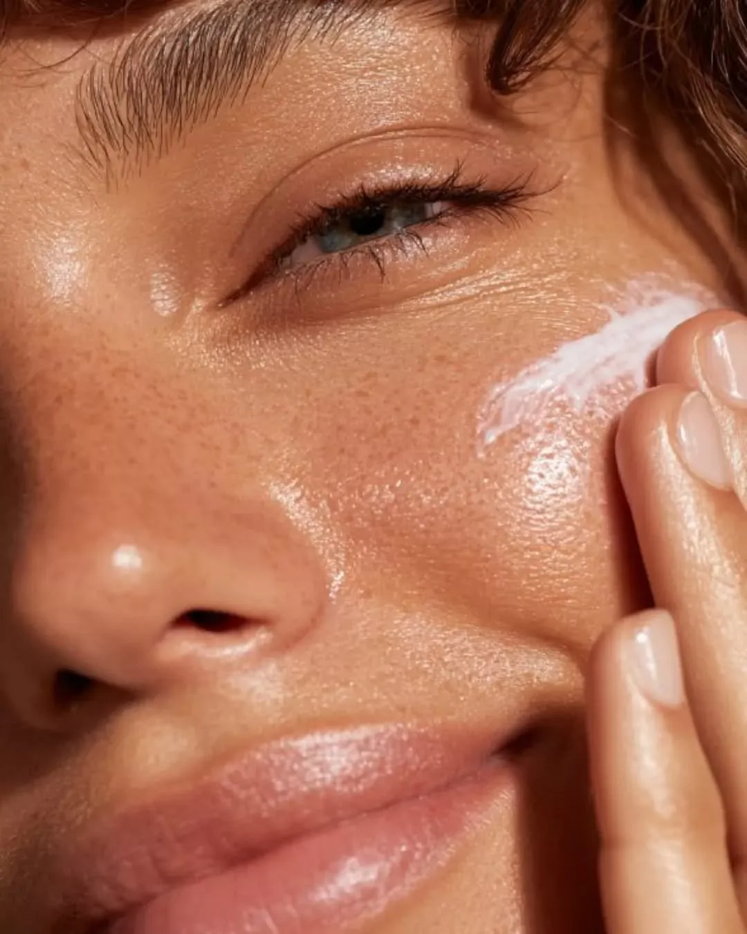 Daily skincare isn&rsquo;t just a routine, it&rsquo;s a rhythm. The small steps you repeat day after day lay the foundation for how your skin feels and responds over time.

Choosing products that support hydration and comfort can help maintain balanc