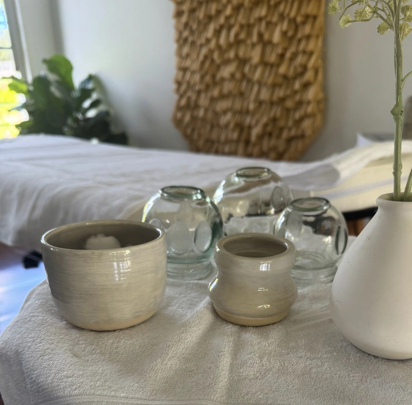 The hardest part of self-care isn't the needles, the cups, or the herbs. It's the decision to actually show up for yourself.
Booking the appointment. Blocking out the time. Saying 'no' to everything else so you can say 'yes' to you.

#selfcare #welln