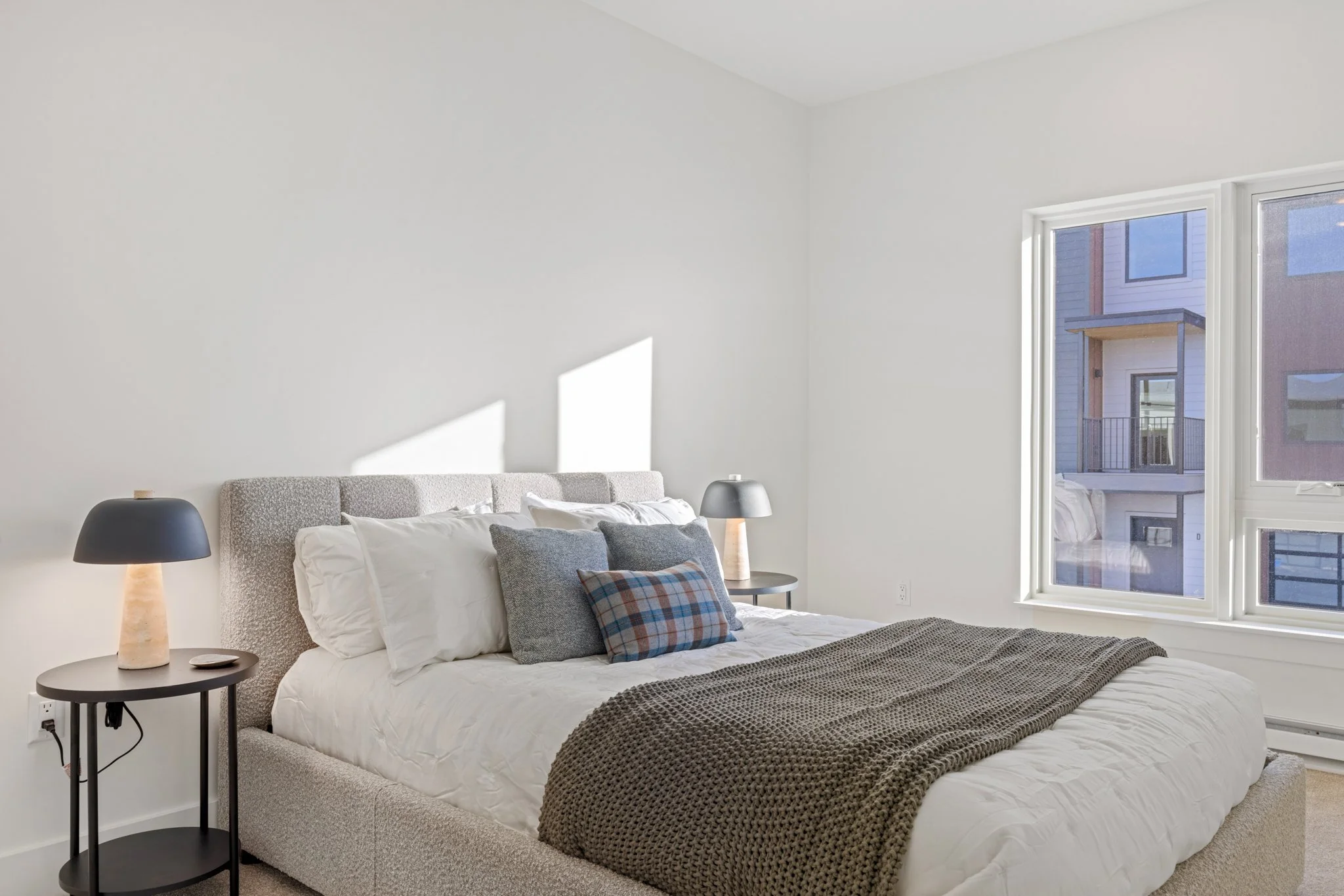 Lofts on Beall-Staged-23.jpg