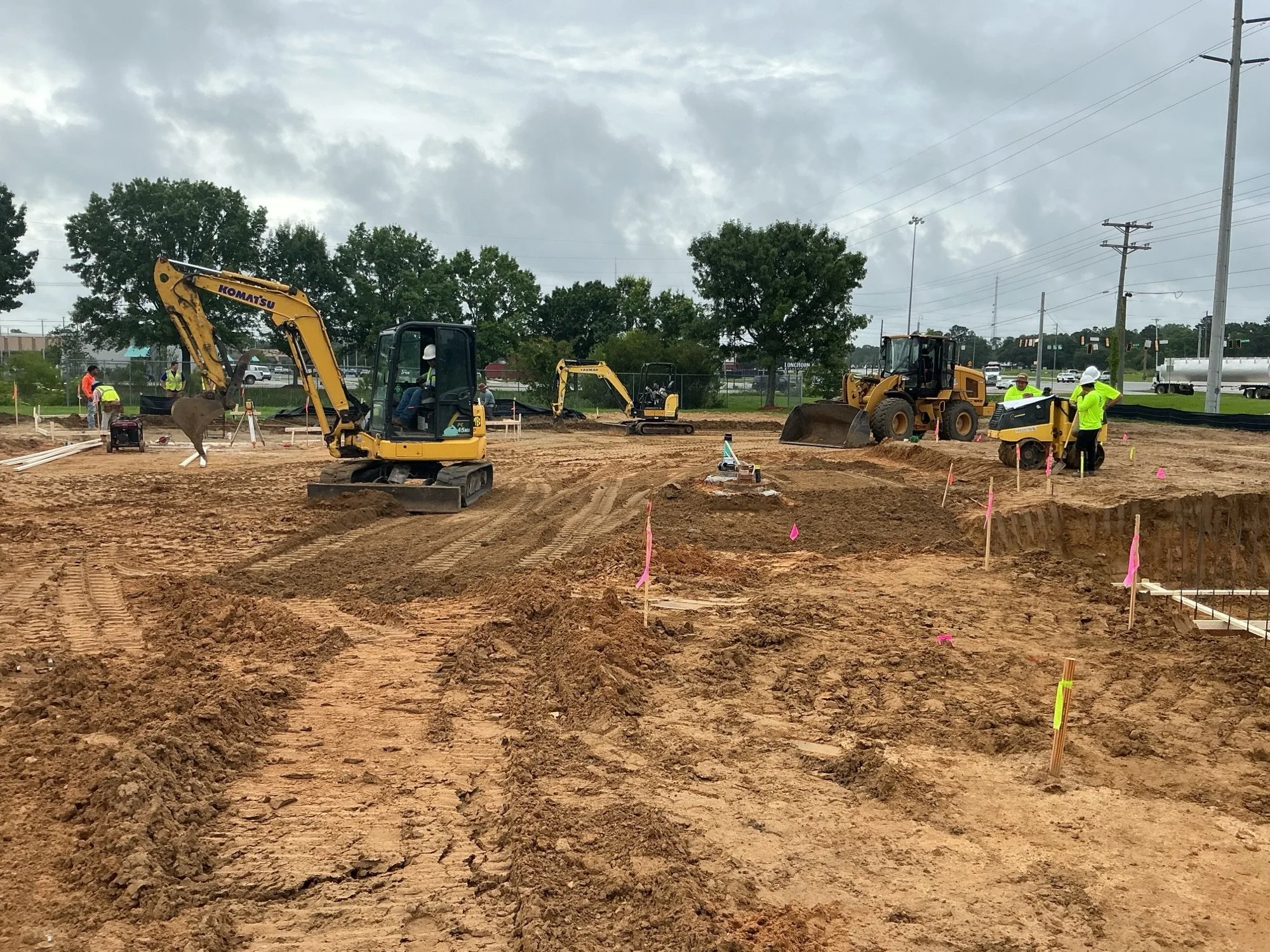 DMR GENERAL CONTRACTORS BREAKS GROUND ON 7 BREW COFFEE IN MOULTRIE, GA
