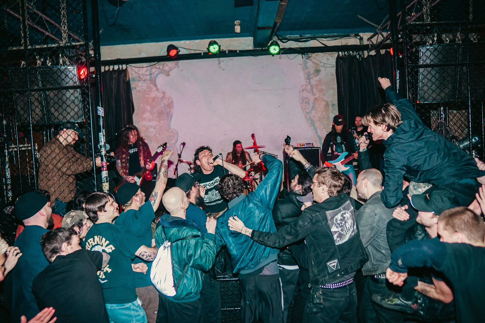 REVS 19.08-277.jpg