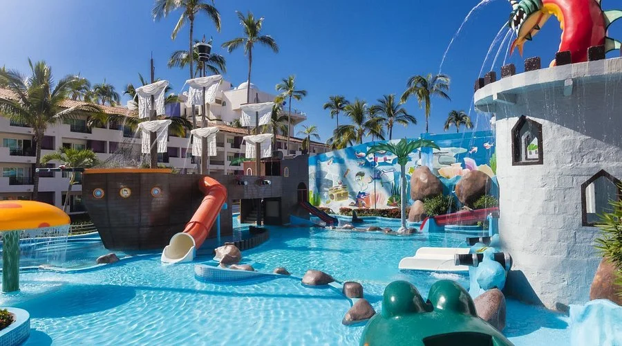 8. Crown Paradise Club All Inclusive Resort Puerto Vallarta1.jpg