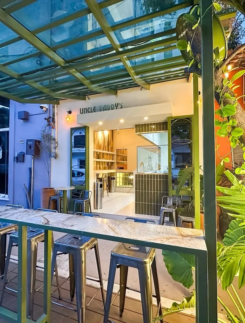 Breakfast Burrito Review – Uncle Daddy’s Puerto Vallarta | Gay Travel Brunch