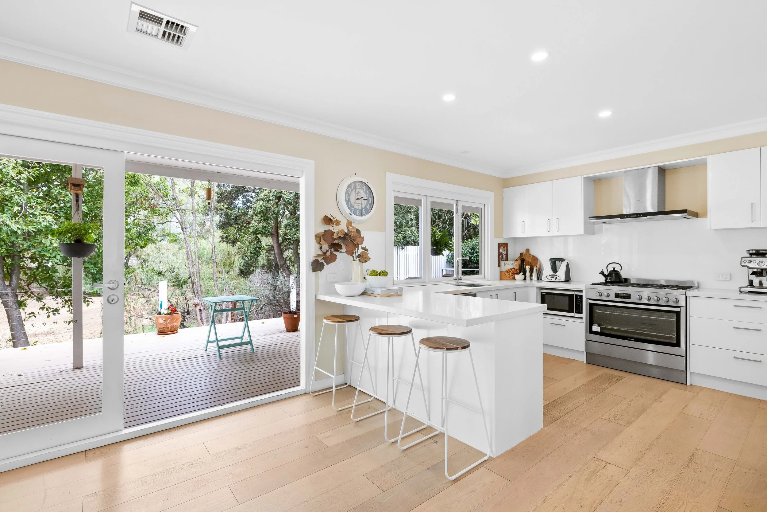 03.03.2026 - 213 BUNGOWER ROAD SOMERVILLE - HOMESTEAD 2-8.jpg