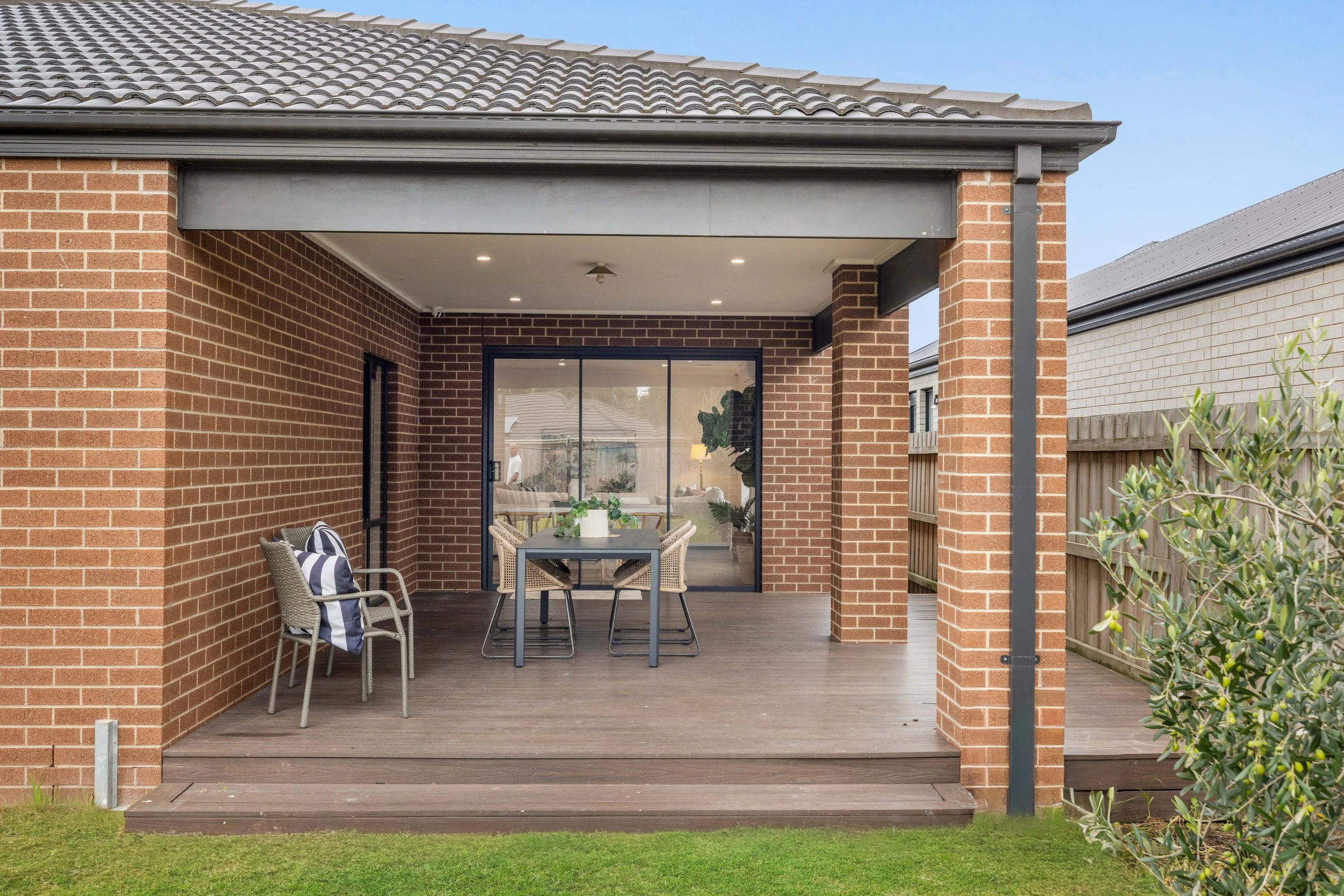 26.03.2026 - 33 NESSIE BALFOUR TERRACE SOMERVILLE-17.jpg