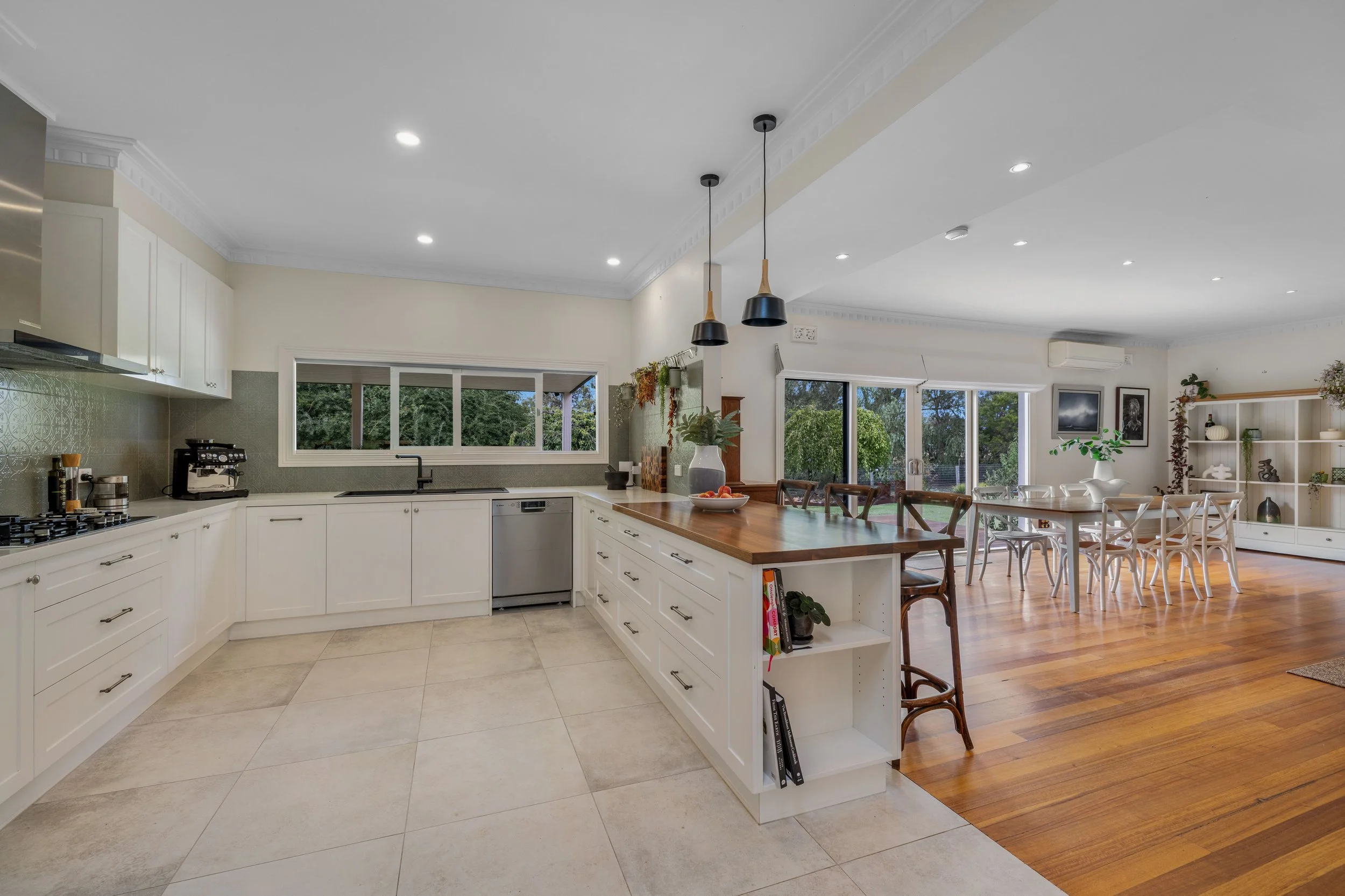 03.03.2026 - 213 BUNGOWER ROAD SOMERVILLE - HOMESTEAD 1-10.jpg