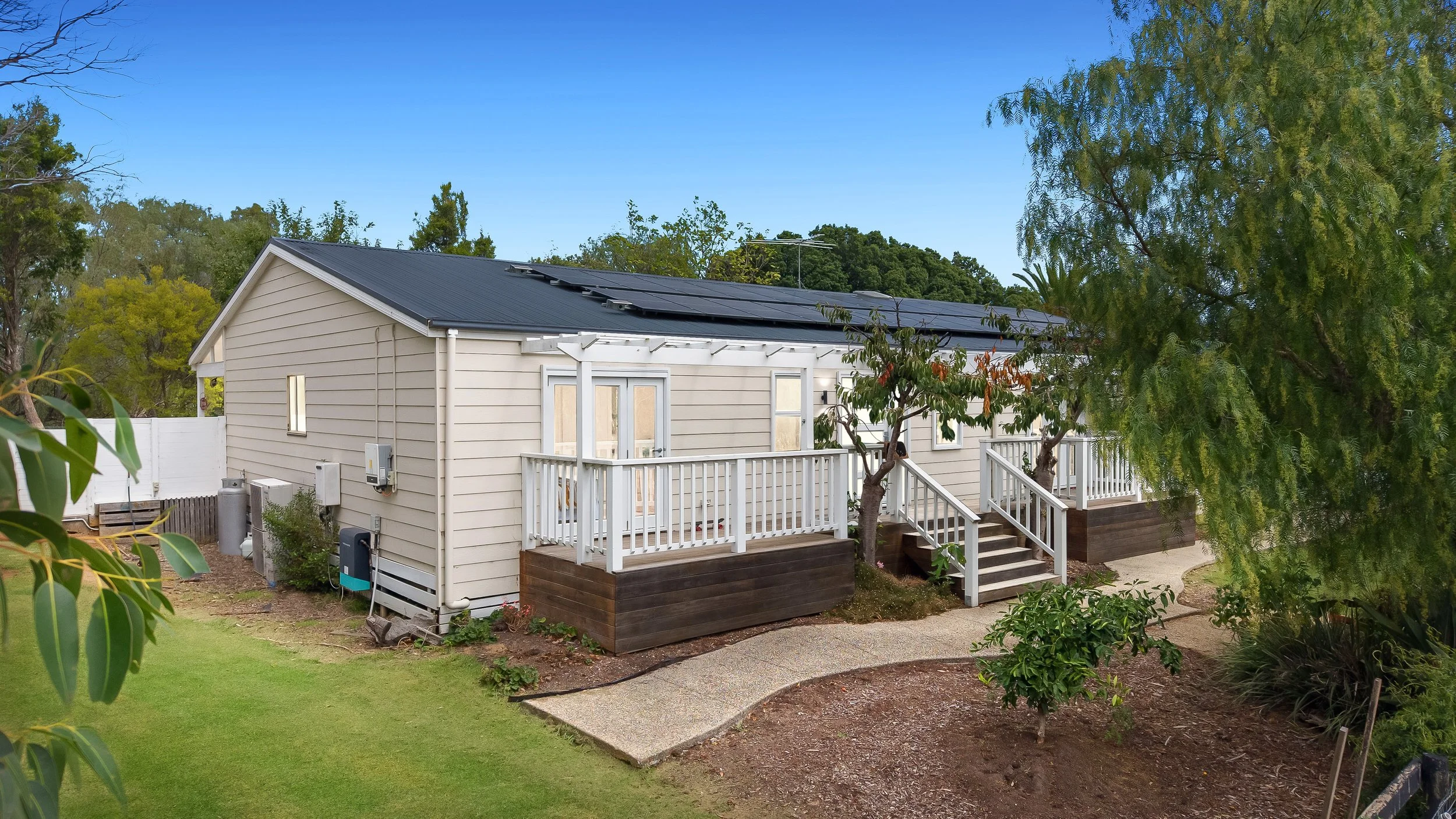 03.03.2026 - 213 BUNGOWER ROAD SOMERVILLE - HOMESTEAD 2-1.jpg