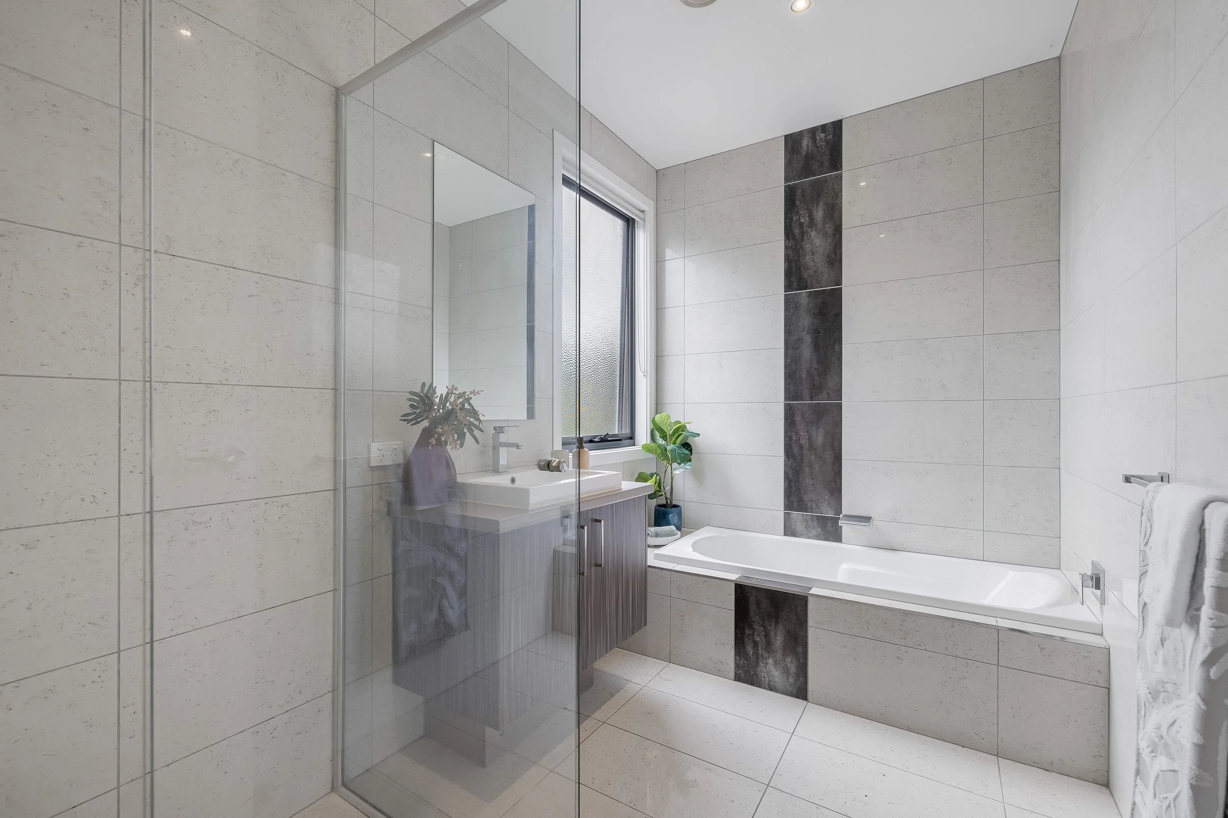 04.03.2026 - 4-62 BELEURA HILL ROAD MORNINGTON-12.jpg