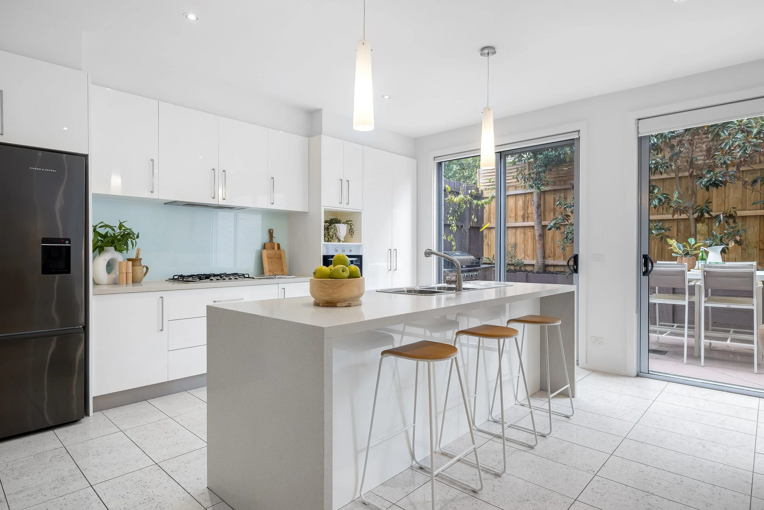 04.03.2026 - 4-62 BELEURA HILL ROAD MORNINGTON-6.jpg