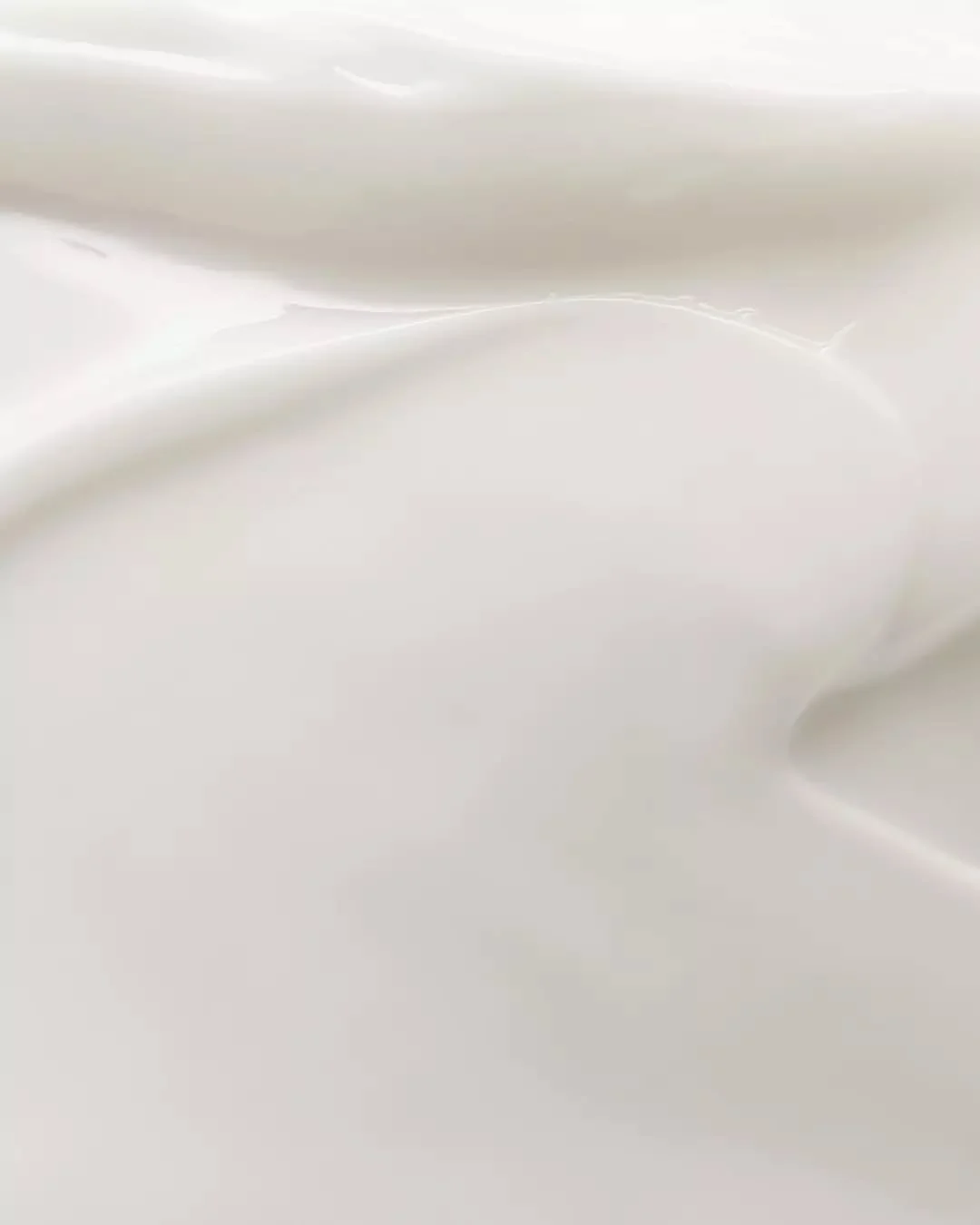 We choose to work with medical grade skincare because their formulations combine active ingredients with skin barrier support, allowing for professional-grade results without compromising overall skin health.

From Vitamin A for renewal to antioxidan