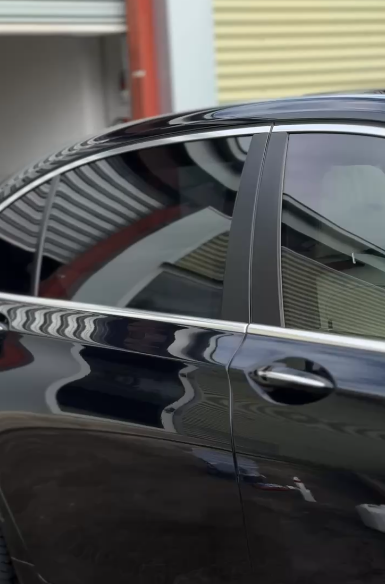 BMW 7 Series Mirror Cleaning.JPG