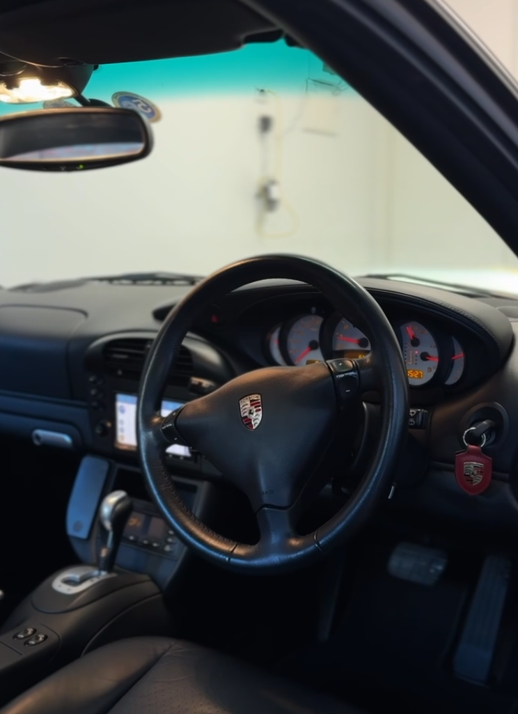 Porsche 911 Carrera 4S Prestige Detailing.JPG