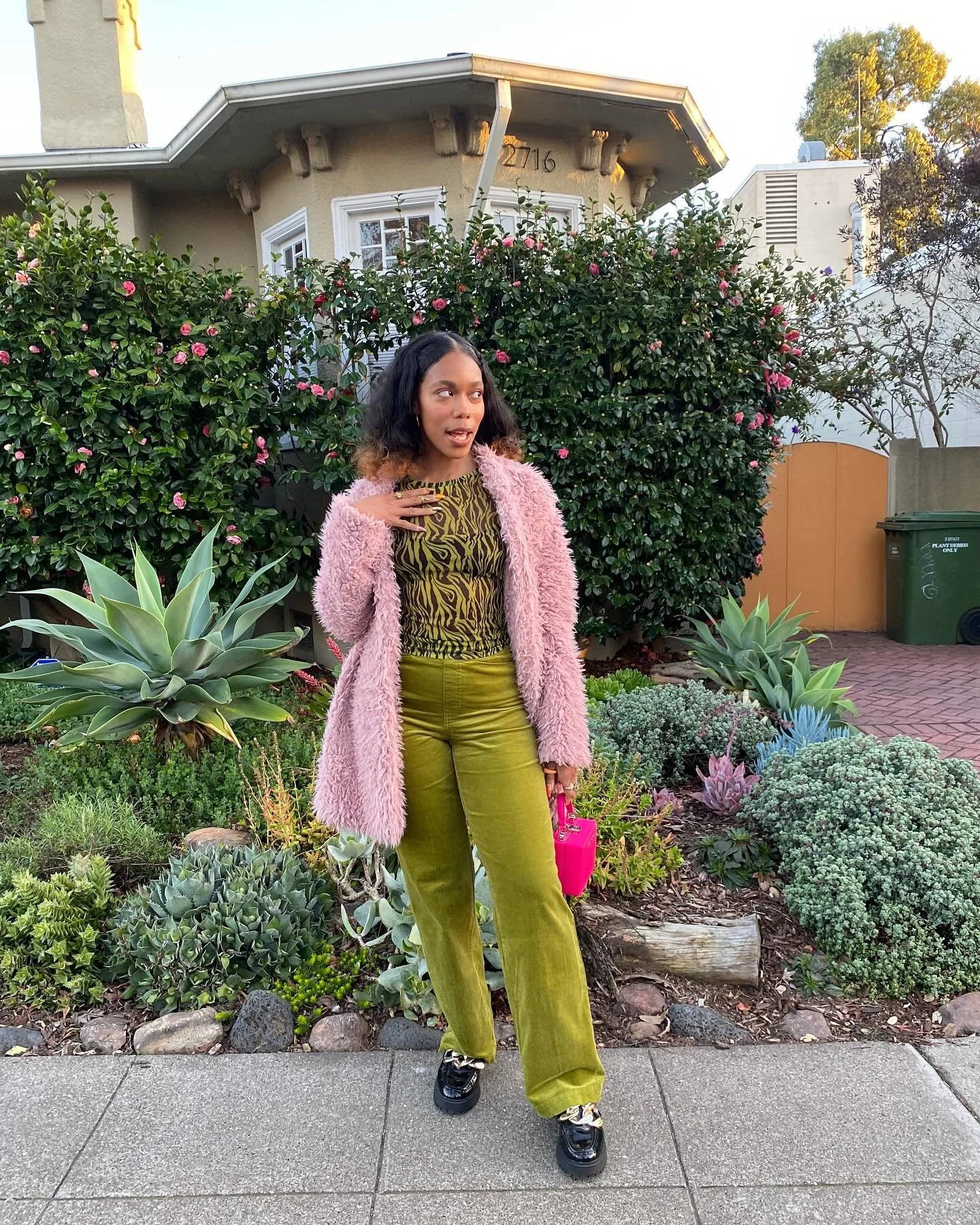 Just really enjoy being playful, just really a fairy in disguise as a human 🌸🧚🏾&zwj;♀️💫🌼🦋💖🌈