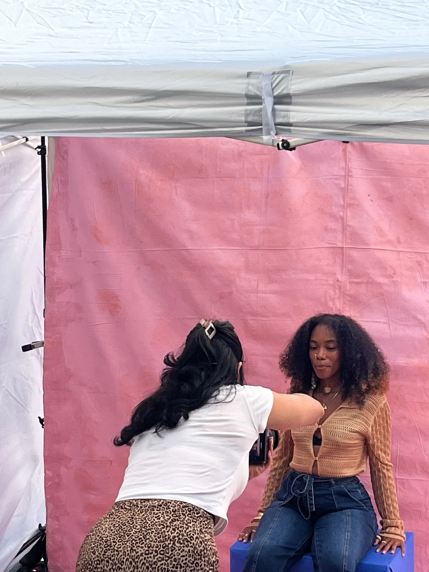 One thing I adore about this experience called life is that the Universe/God will always deliver in divine timing 🕊️🌀💫 

The more  that I take the time to step back and observe myself in relation to my hopes, dreams, and desires; the louder the tr