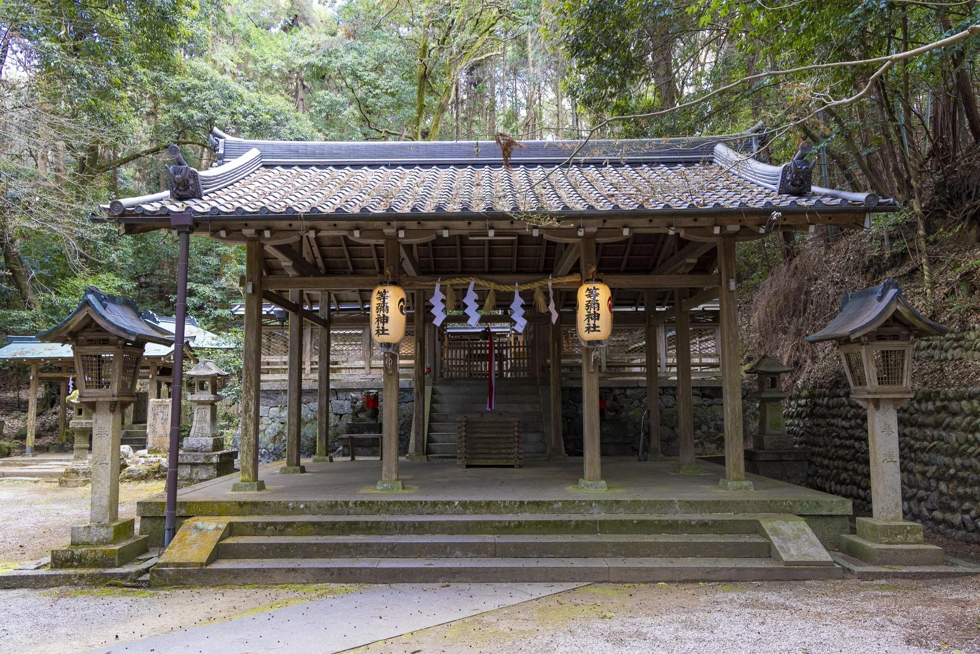 Tomi-jinja-Shrine_004.jpg