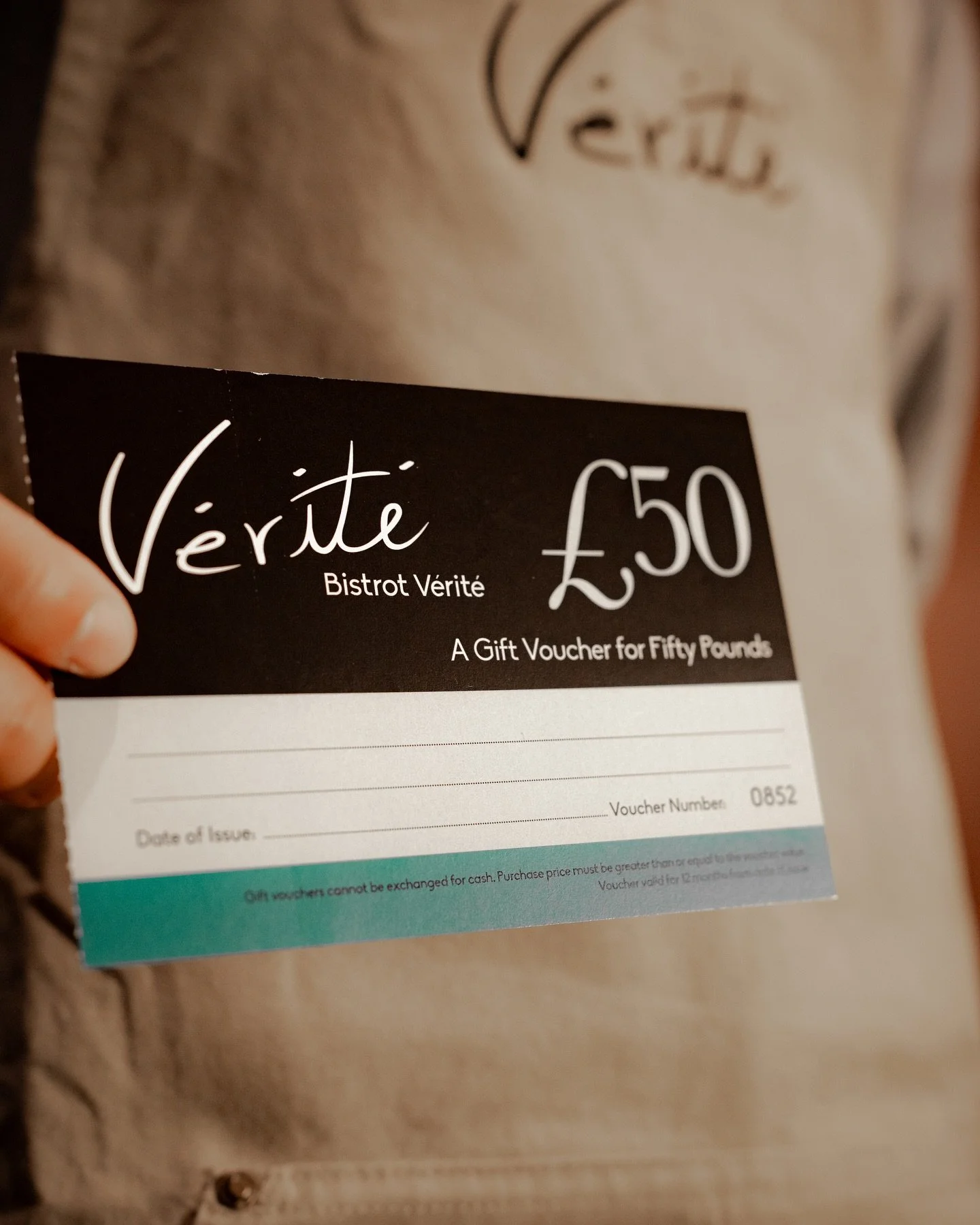 Struggling for gift ideas? 🎁
Bistrot Verite gift vouchers are the perfect treat — available in £50 and £100.
Pop into the bistrot during opening hours to pick one up ❤️