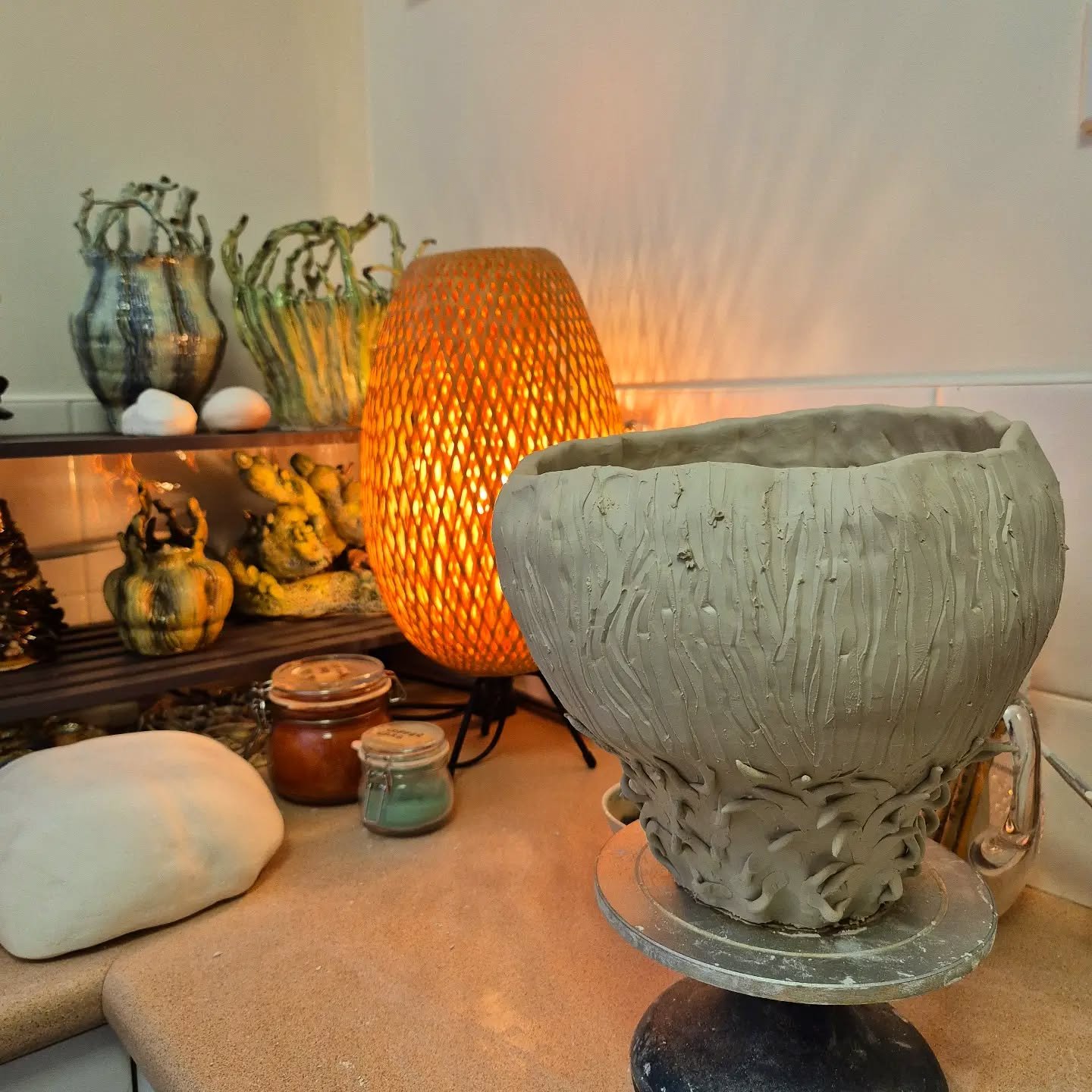 I have so much hate for the ugly stage of a piece but it is inevitable 🙃