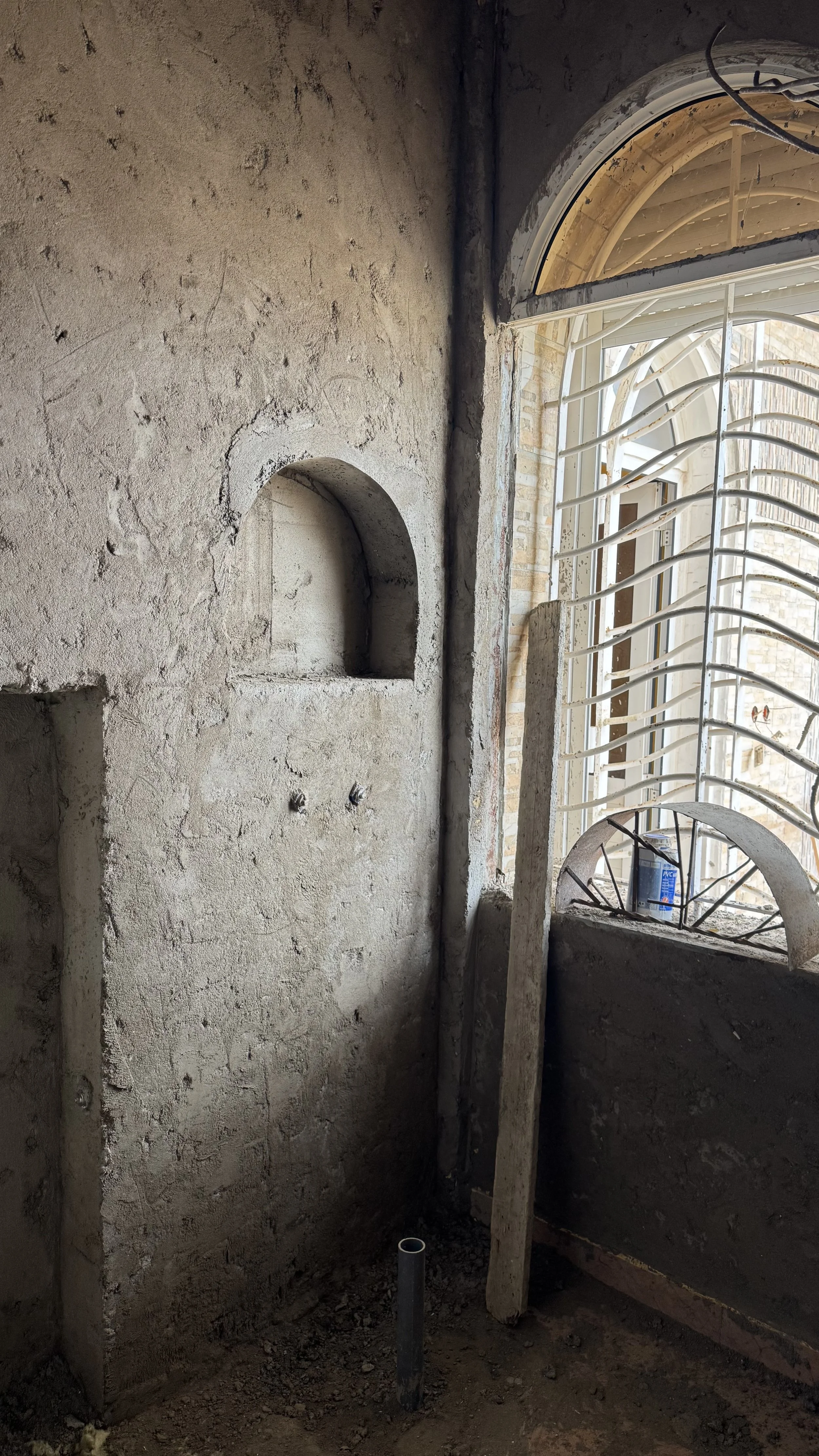 Bathroom arches for the second capsule room.