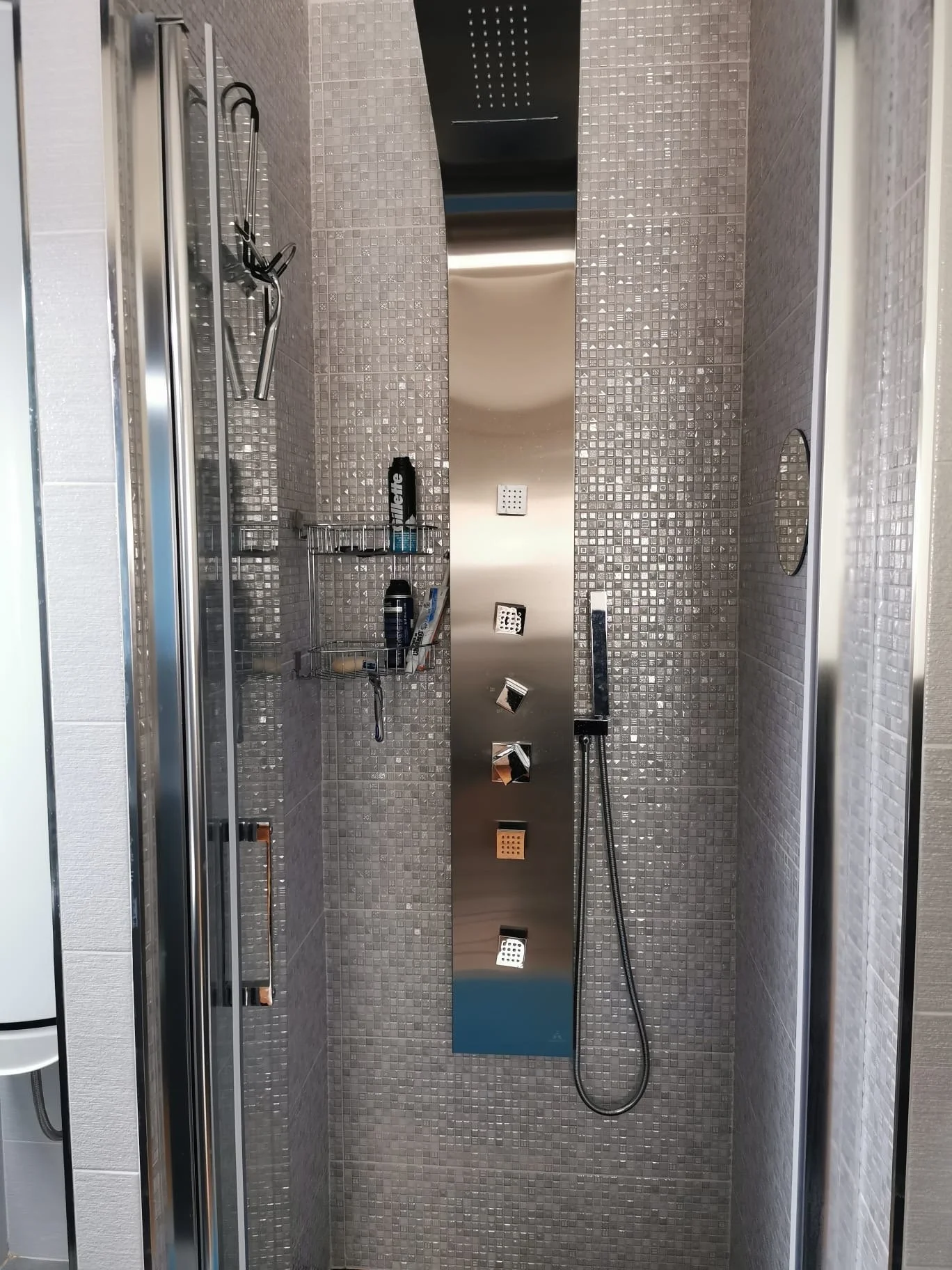 Dusche.JPG