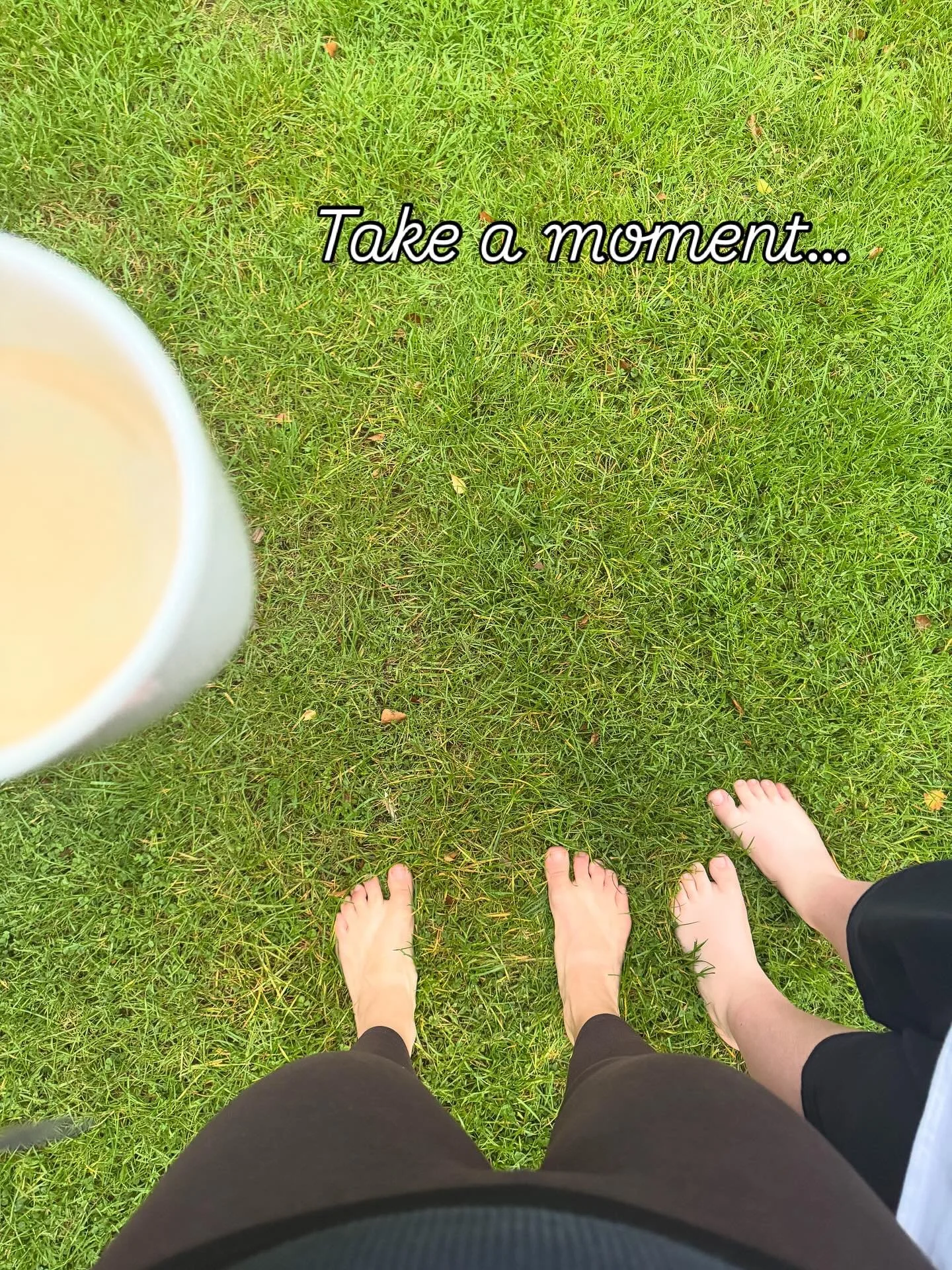 Take a moment&hellip;.take a breath&hellip;.

Pause&hellip;.stop rushing&hellip;..

Listen&hellip;.Look&hellip;.

Have you taken a moment this week? This is your invitation to take a pause and breath 🙏🏻

#takeapause #breathe