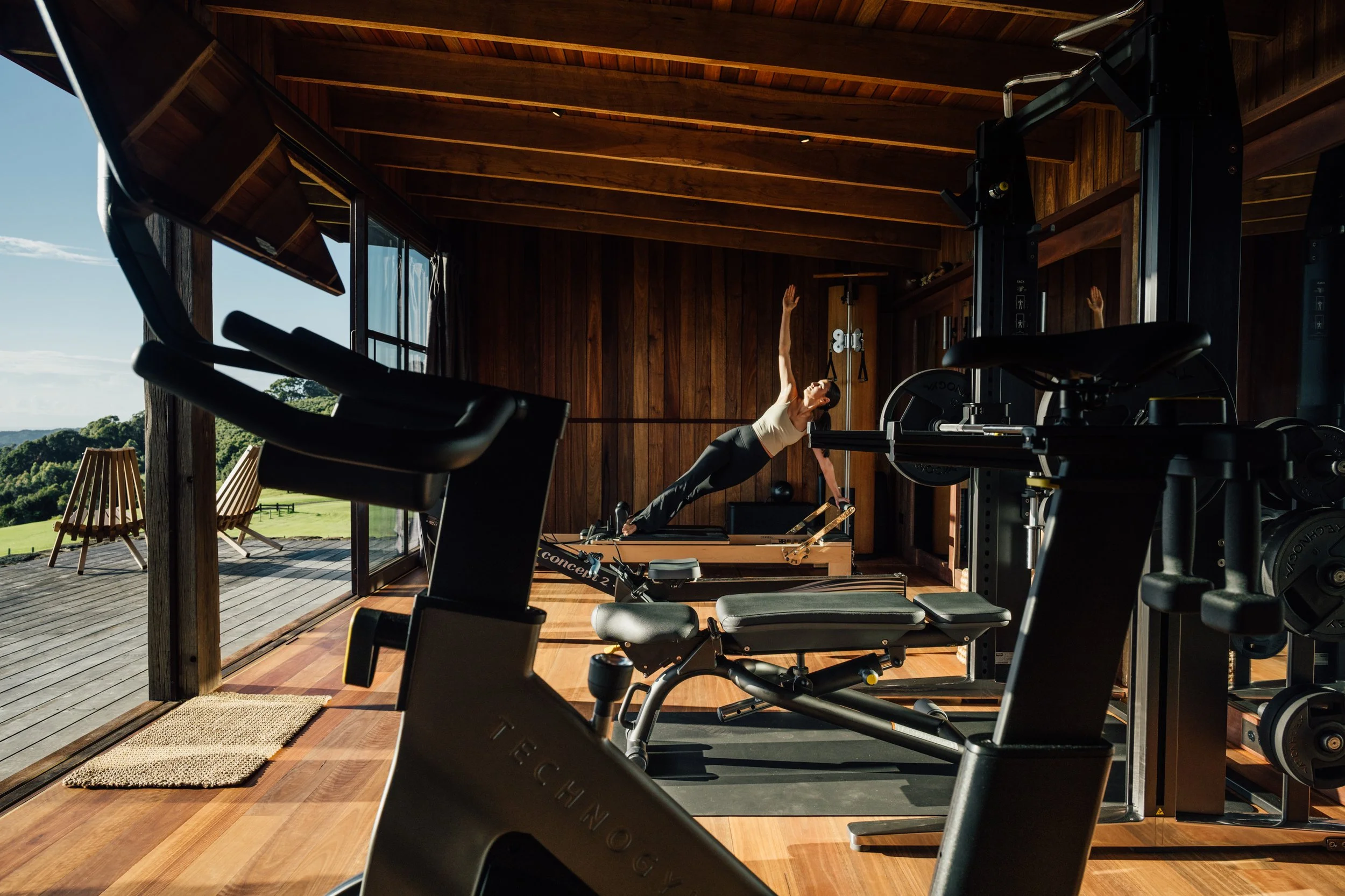 COPYRIGHT FRANCK GAZZOLA - NOIR_Web Res_DAMIA GYM_12.jpg