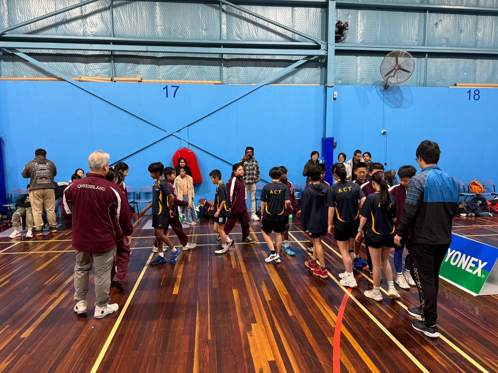 Team introductions with Queensland