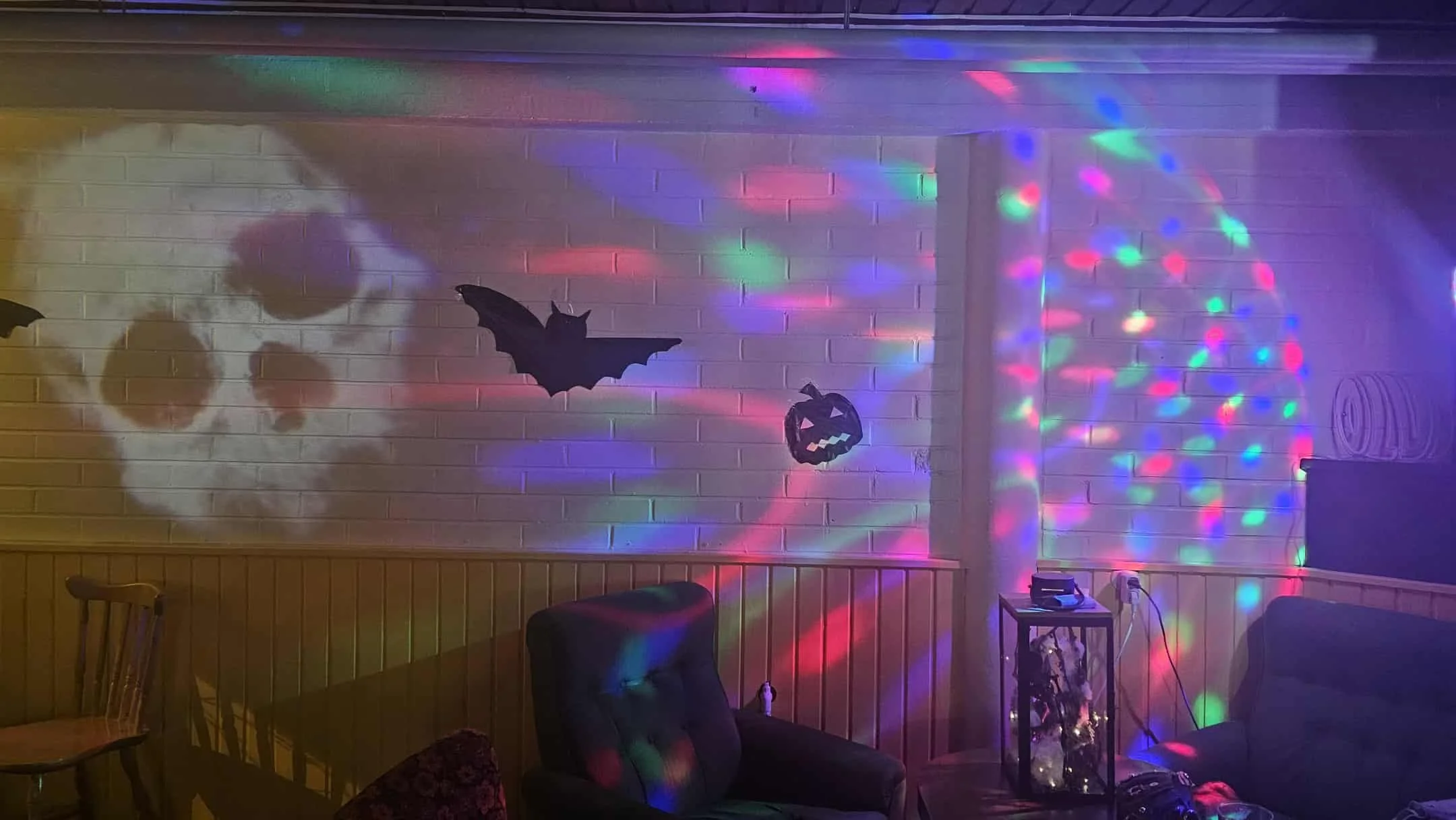 Halloween-tunnelmaa