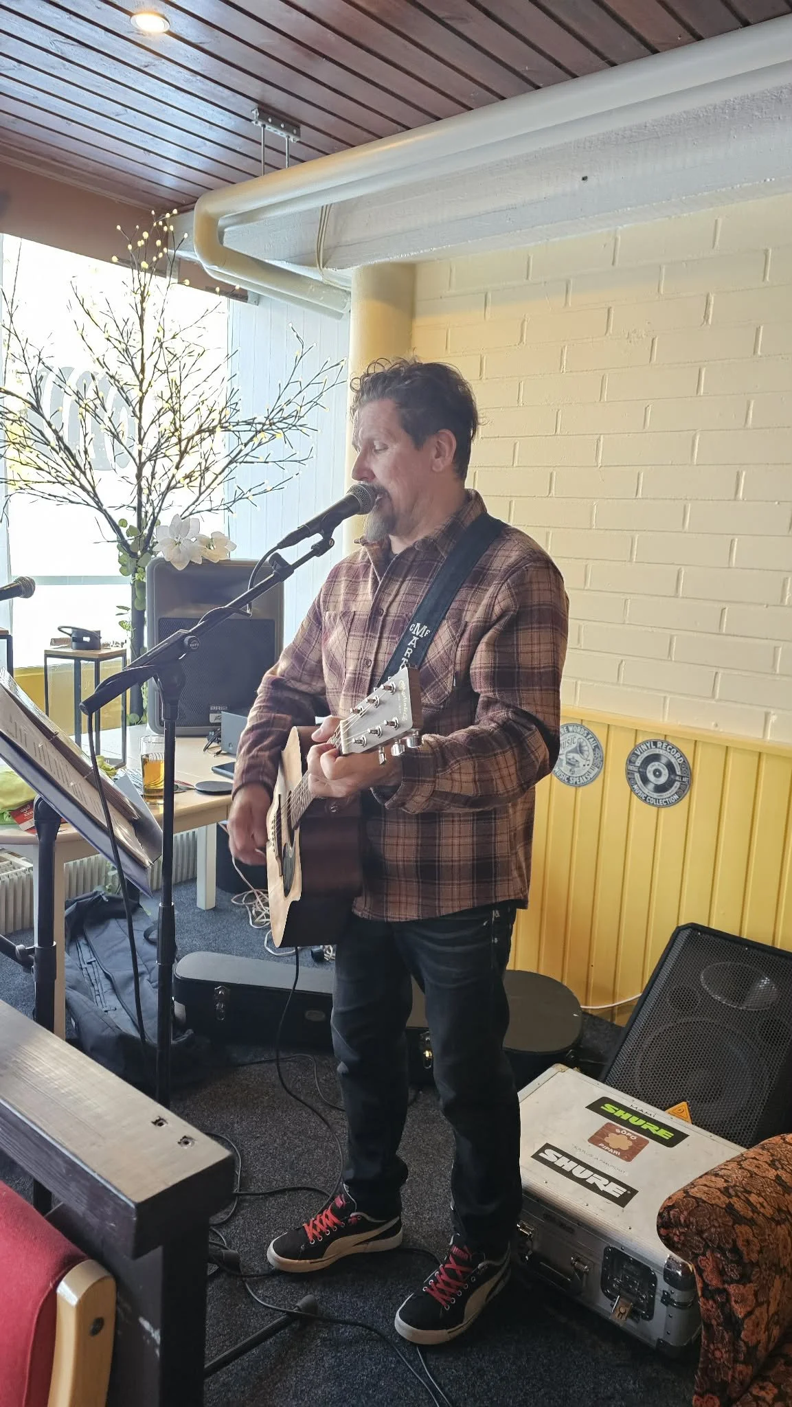 Mami Toiviainen esiintyi Tossupalloturnauksen jatkoilla 14.2.2026