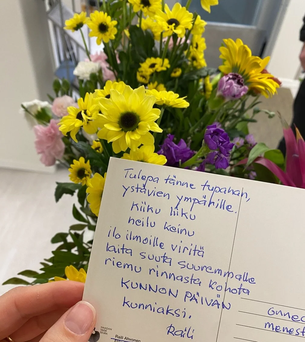 Huhhuh! T&auml;&auml;ll&auml; on avajaisten j&auml;lkeen palailtu arkeen ja ty&ouml;n touhuun. 💪🏽😊

Kiitos teille kaikille, jotka k&auml;vitte juhlistamassa meid&auml;n kanssa avajaisp&auml;iv&auml;&auml; t&auml;&auml;ll&auml; toimipisteell&auml;!