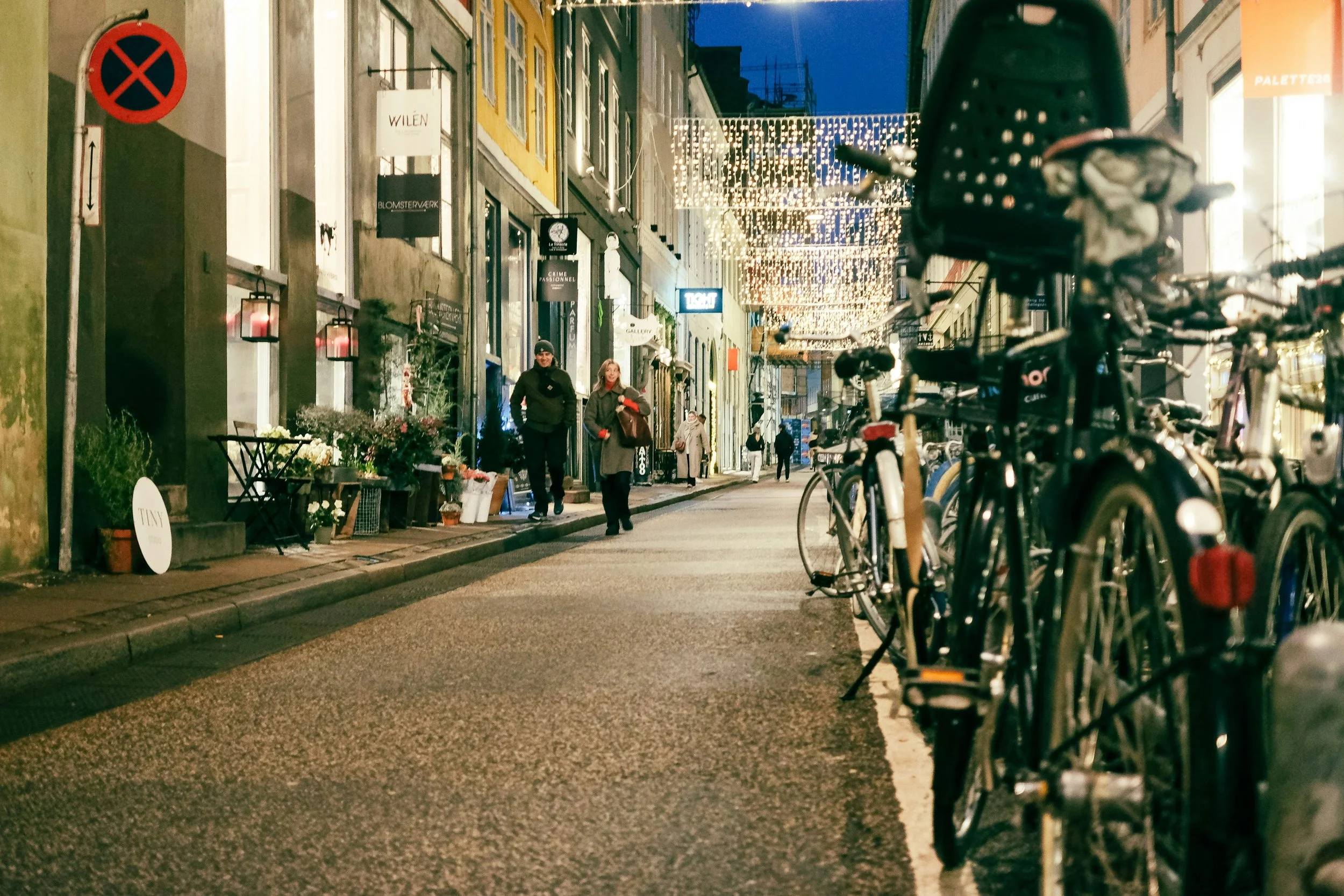 Bicycles in Copenhagen street symbolising Valentine’s Day traditions in Denmark including gækkebrev and hygge romance