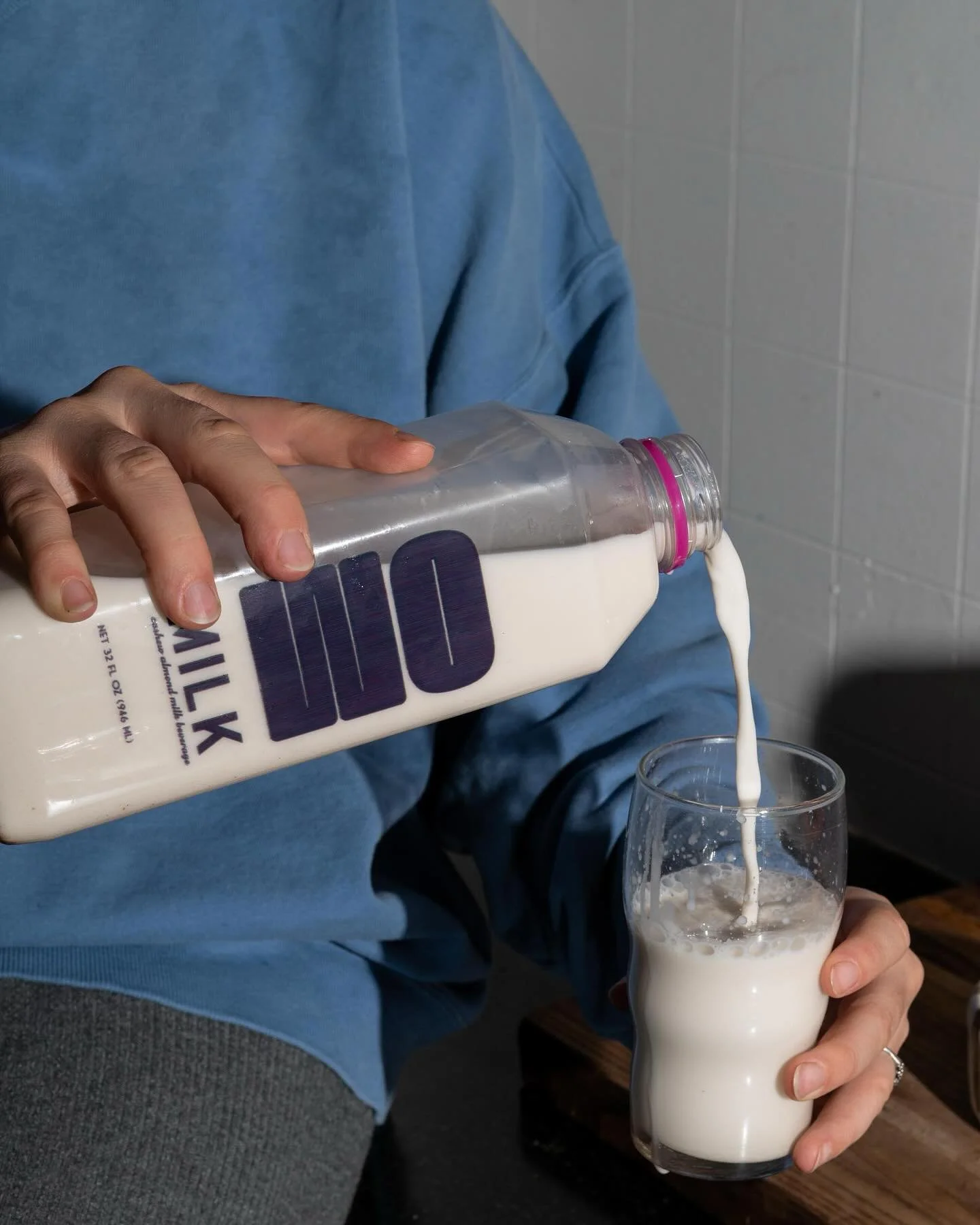 The milk you order in store &mdash; now available to take home | OM MILK 🥛