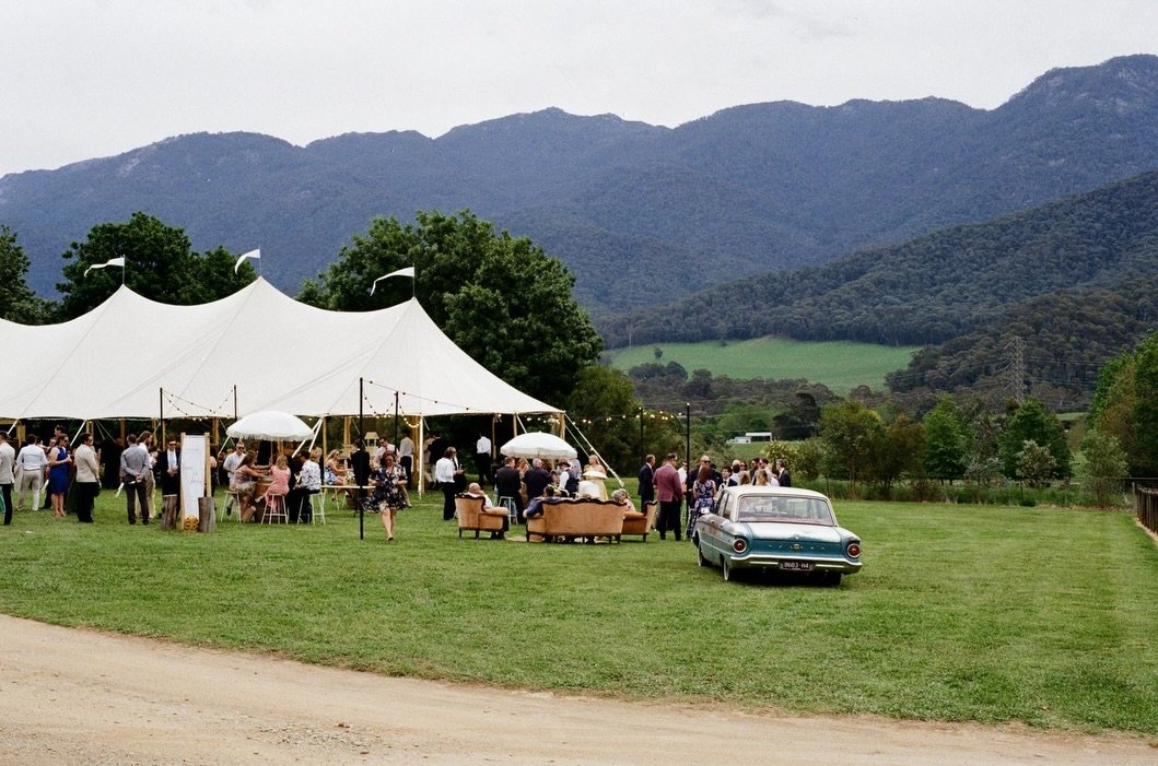 Lu &amp; Jacob | 15.11.25

Planner @ccsweddingandeventplanning
Venue @thebuckland
Content @lovelensedit_ 
Floral @hanpickedflowersbright 
Sailcloth Marquee @tempoevents.au 
Furniture @tempoevents.au 
Lighting @tempoevents.au 
Ceremony @georgiacapsicu