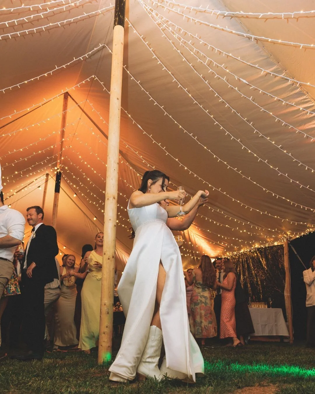 Warm wash lighting in our sailcloth marquee is nice, but the boots have our full attention.

📸@daniiforde

#sailclothmarquee #weddinginspo