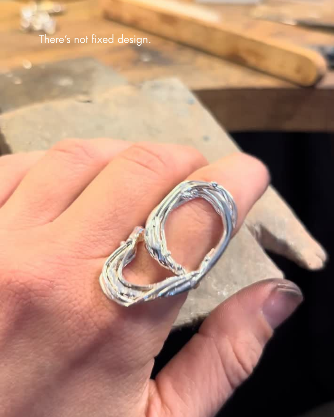 Create your own jewellery - 5.png