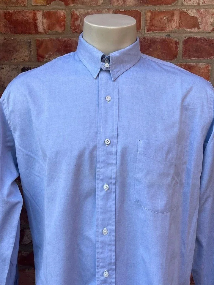 New! Vintage 1980s Arbor Way Light Blue Two-Ply Cotton Oxford Tab Collar Shirt 16 was just added to eBay. Check it out! #eBay #eBaySeller

https://ebay.us/m/wGYVeO