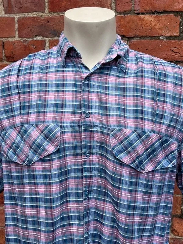 Check out Jaeger &lsquo;Sportsman&rsquo; Vintage 90's Textured Check Shirt &ndash; Blue &amp; Pink &ndash; Size Medium, the latest item I added on eBay! #eBay #eBaySeller

https://ebay.us/m/9eWwab