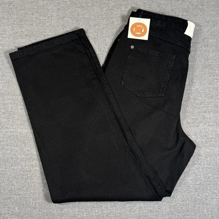 Check out Grunge Re_styld Distressed Black Straight Leg Denim Jeans &ndash; Women's Size UK 16, the latest item I added on eBay! #eBay #eBaySeller

https://ebay.us/m/2xnQ4h