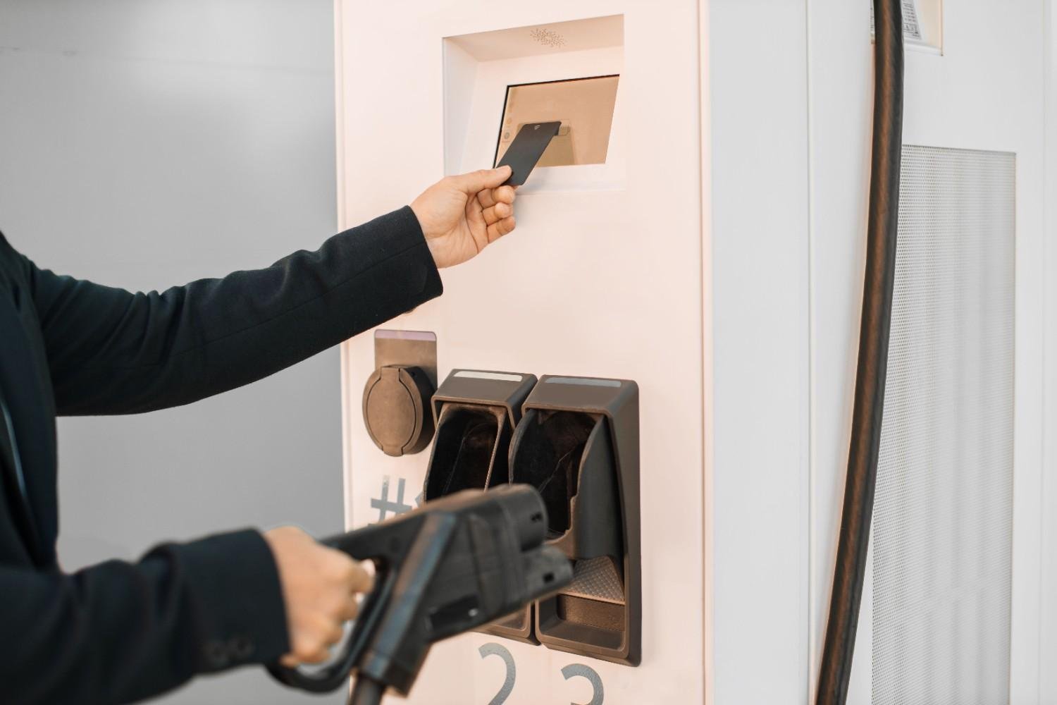 The 2026 Guide to EV Charging Cards