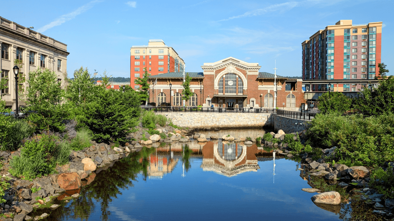 House Cleaning Services in Yonkers