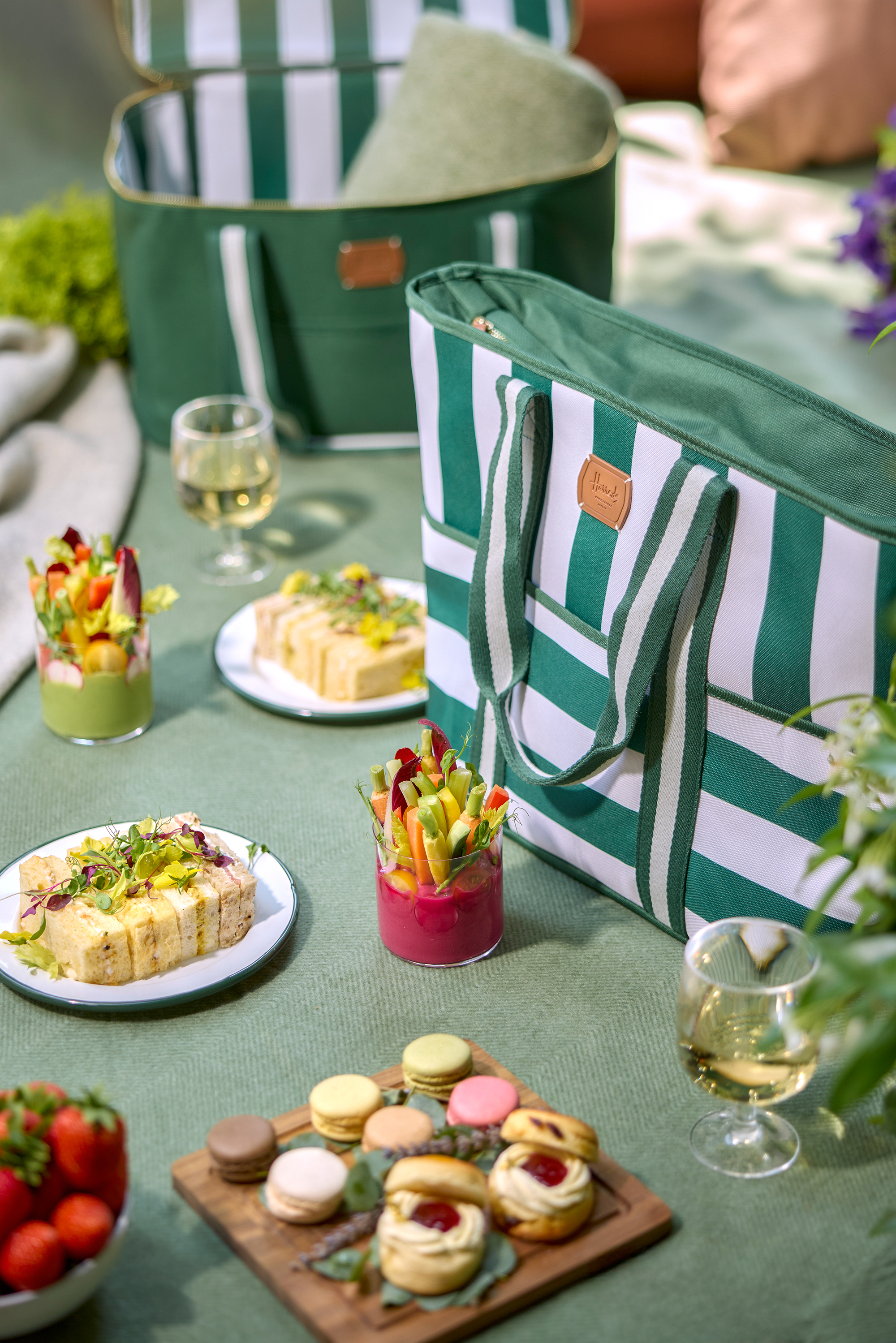 FS x Harrods - 13-6-250129.png