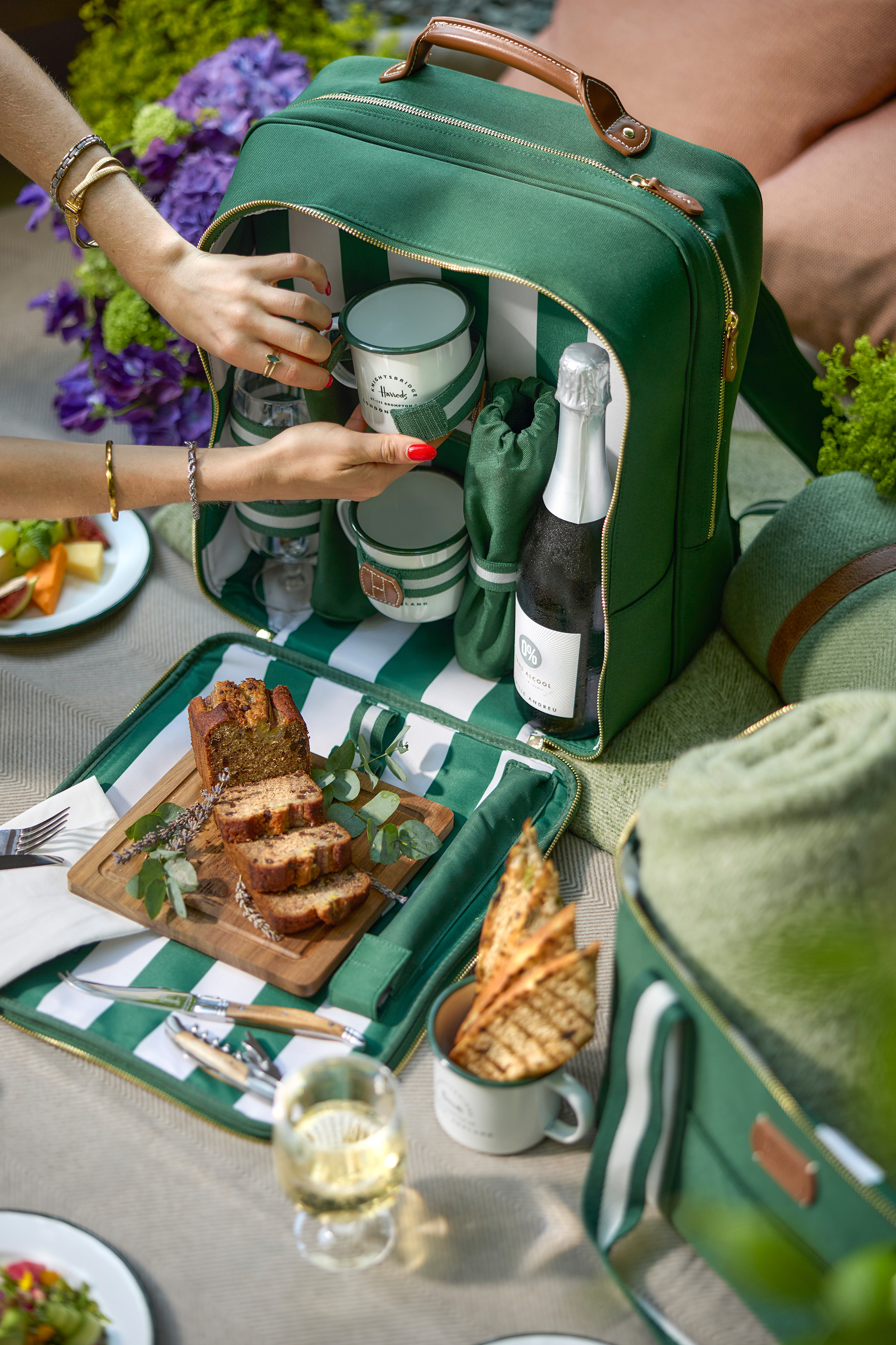 FS x Harrods - 13-6-250647.png