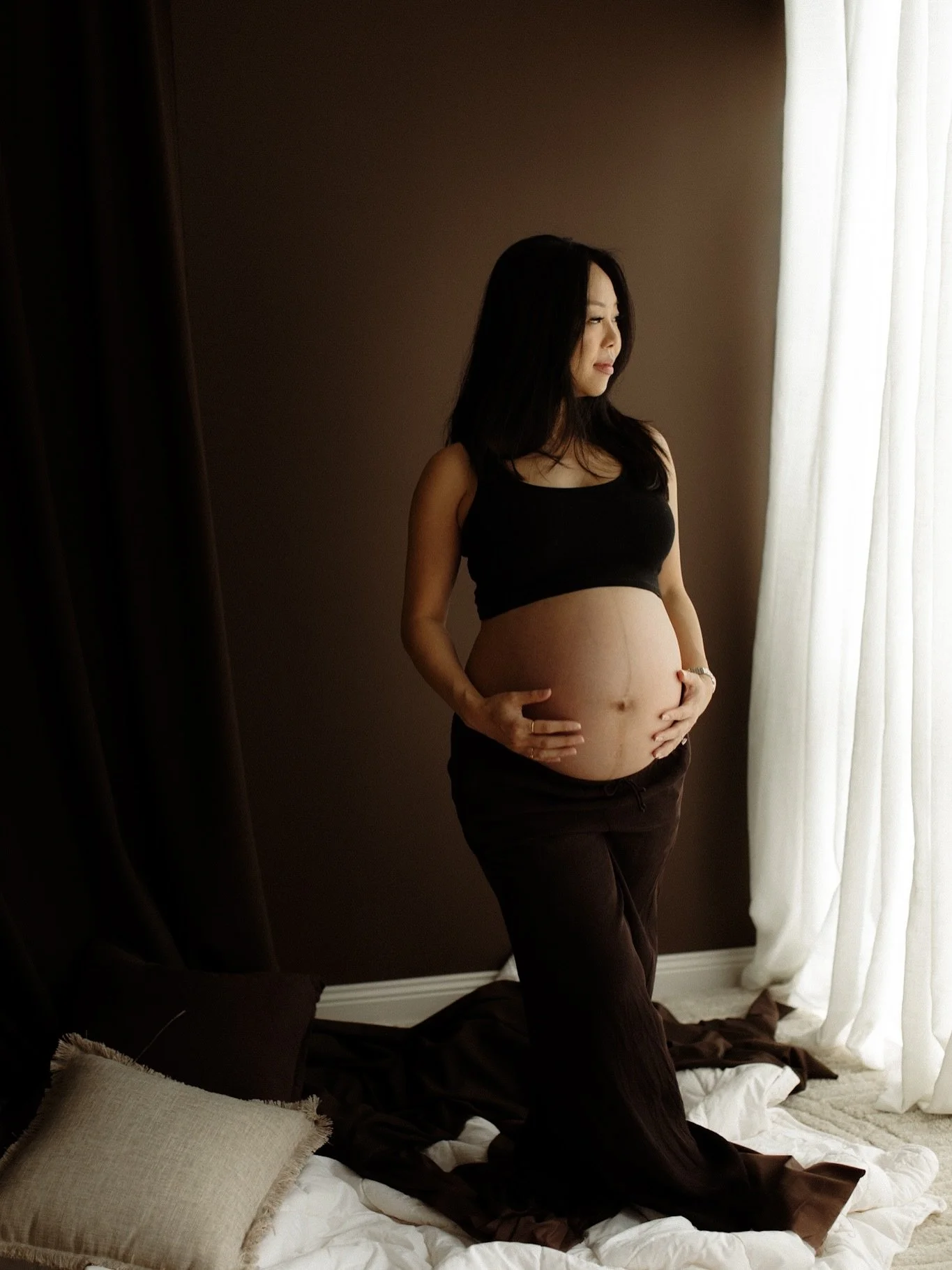 Sneak peak of @mayziii at @cedar__photography studio workshop today 🤎 I have so much to share - watch this space