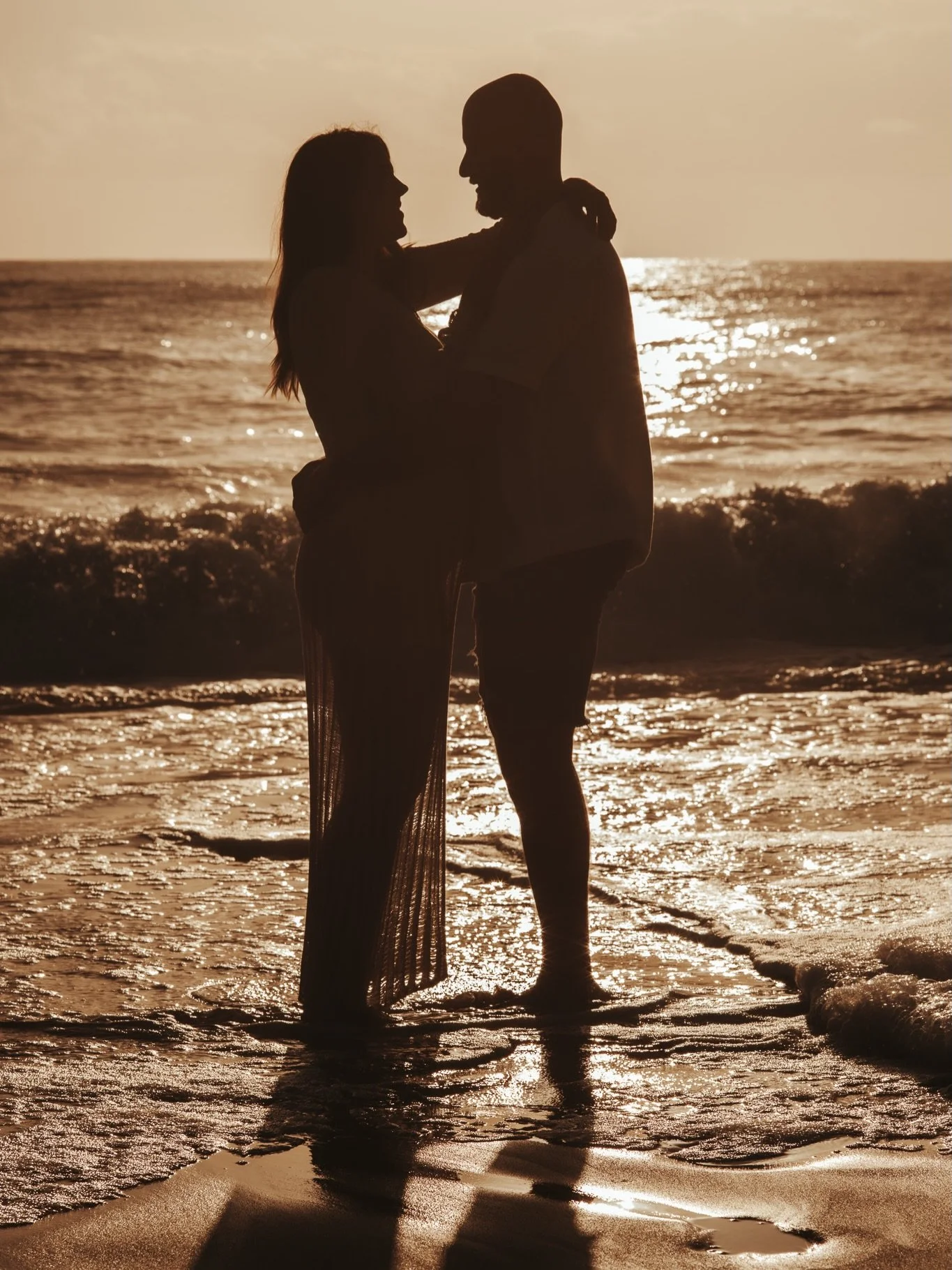 Sunrise silhouettes 🤍