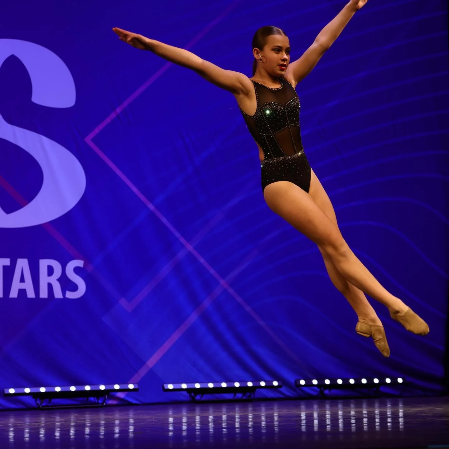 Congrats to company dancer Nicole, who competed her solos at @btscomp this past weekend. She was awarded  platinums for both and a special judges award for her contemporary, I See Red. We are so proud of you! 🩷🖤