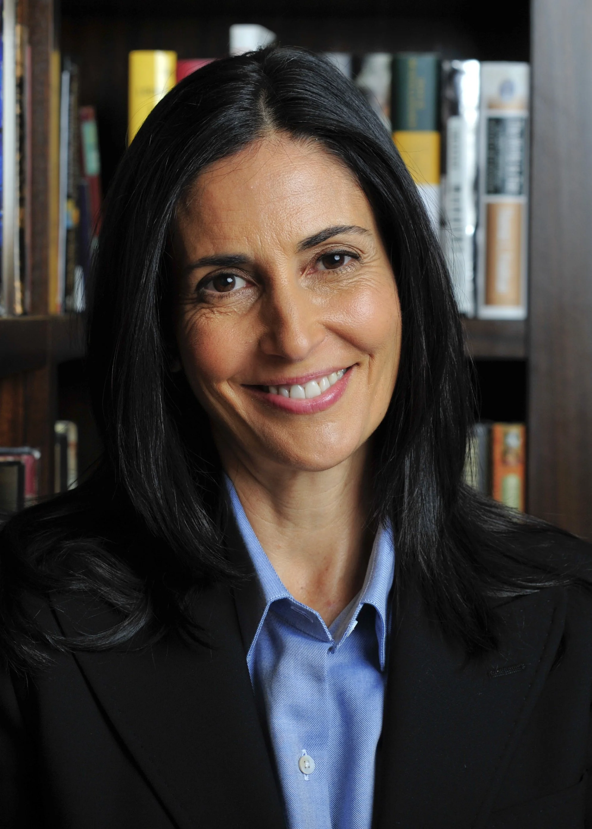 Leslie Gilbert-Lurie
