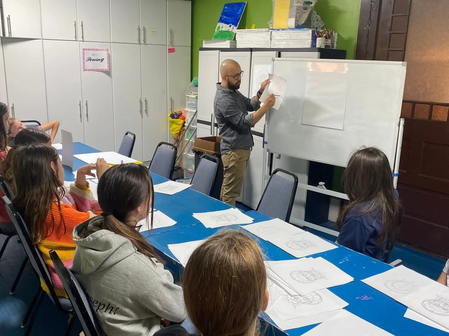 Iconography class featured in local media