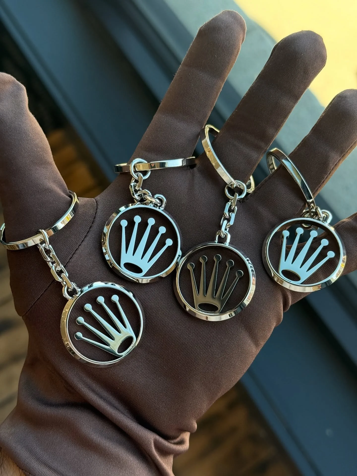 Finally got my hands on these keychains. 👑 

In stock and available. Get one while you can. 👀 

#rolex #luxury #luxuryaccessories #luxurywatches #rare #luxurylifestyle #watchdealer