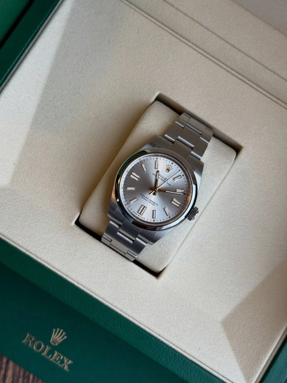 Sourced -&gt; Sold 🏠

A client reached out wanting the perfect Christmas gift for her boyfriend, but she knew absolutely nothing about watches. 🎁⌚️

She sent me a stunning Tissot PRX as inspo and hoped to stay in the $3&ndash;5K range.

After chatt