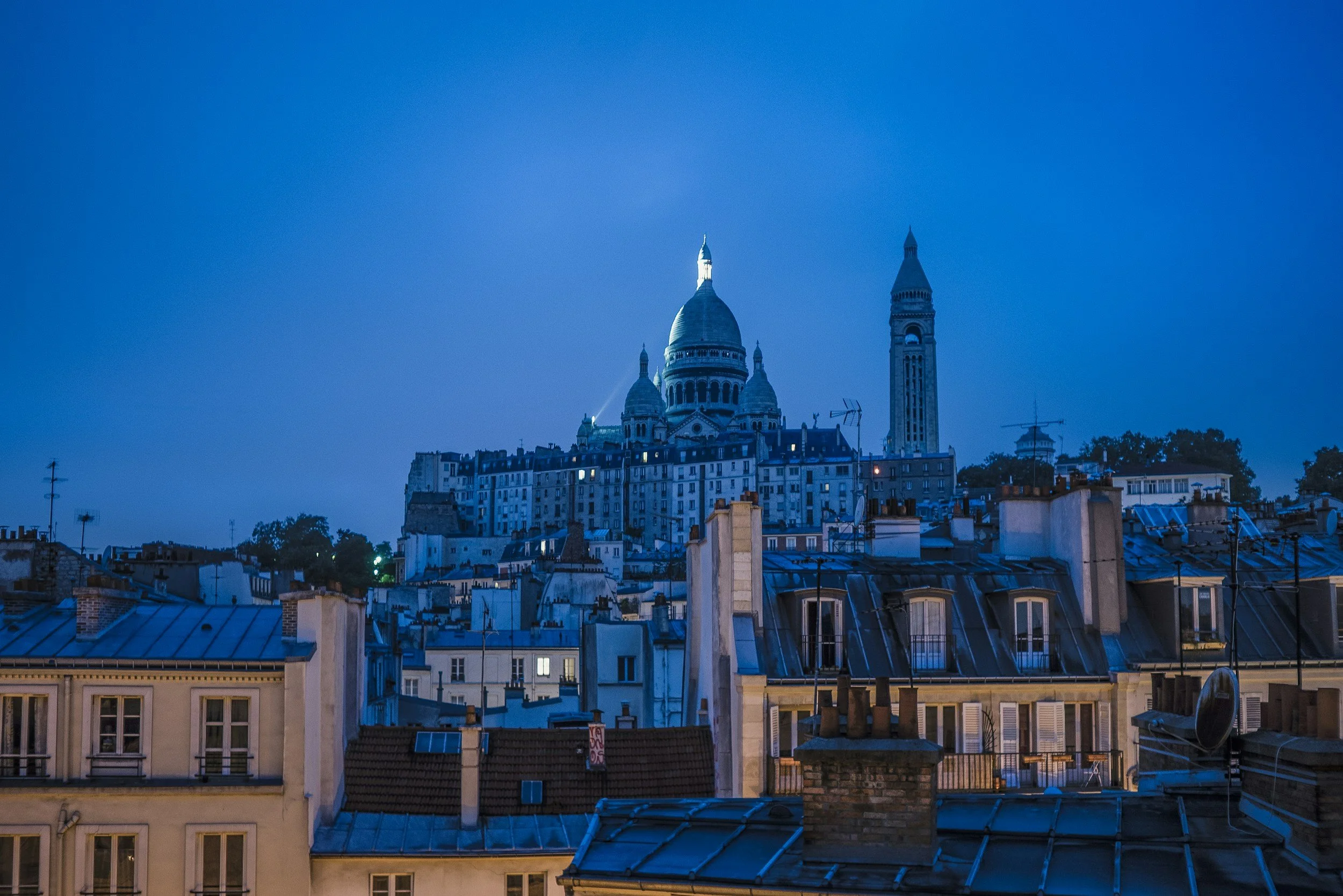 Sacre Coeur Paris at night